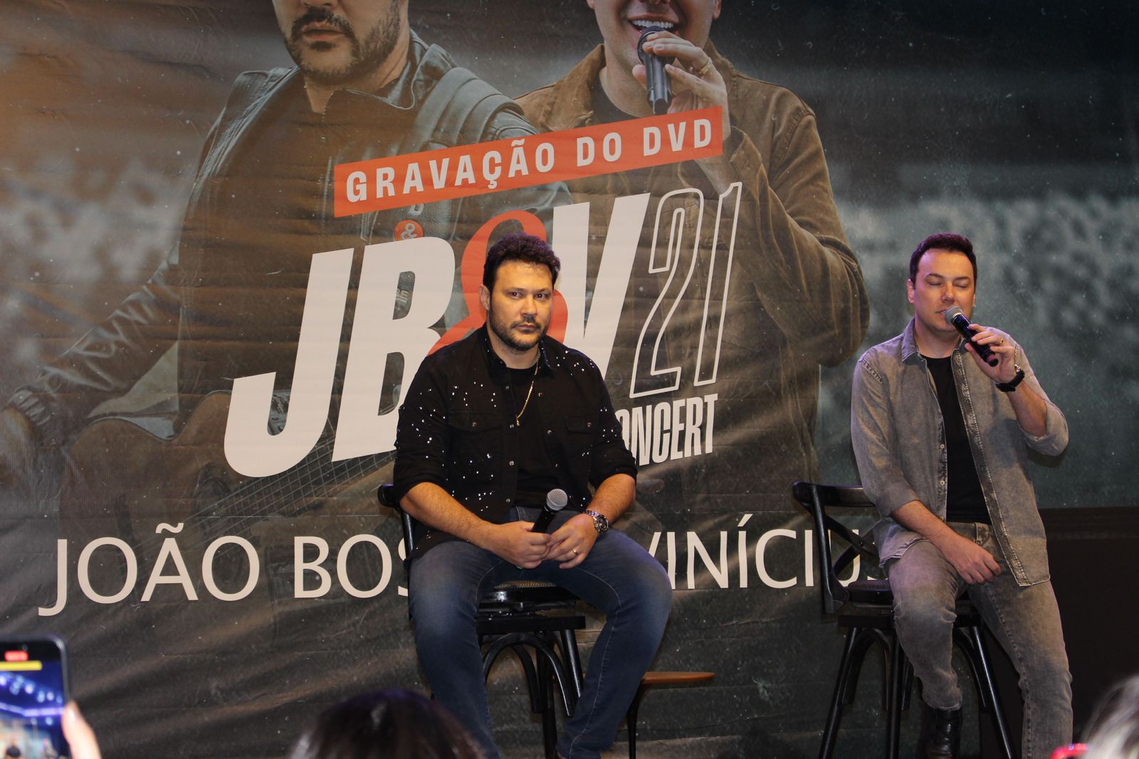 A dupla João Bosco & Vinícius grava o novo DVD da carreira nesta quarta-feira (26) Ribeirão Preto