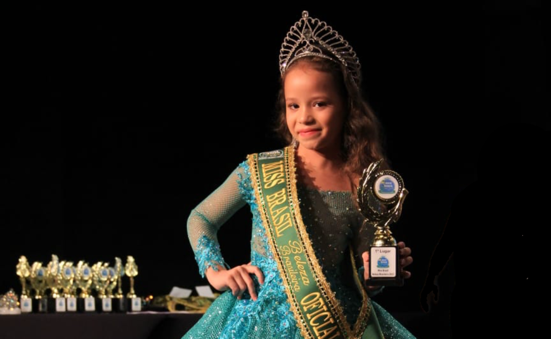 Júlia Soares Rocha, vence o Miss Brasil Beleza Brasileira