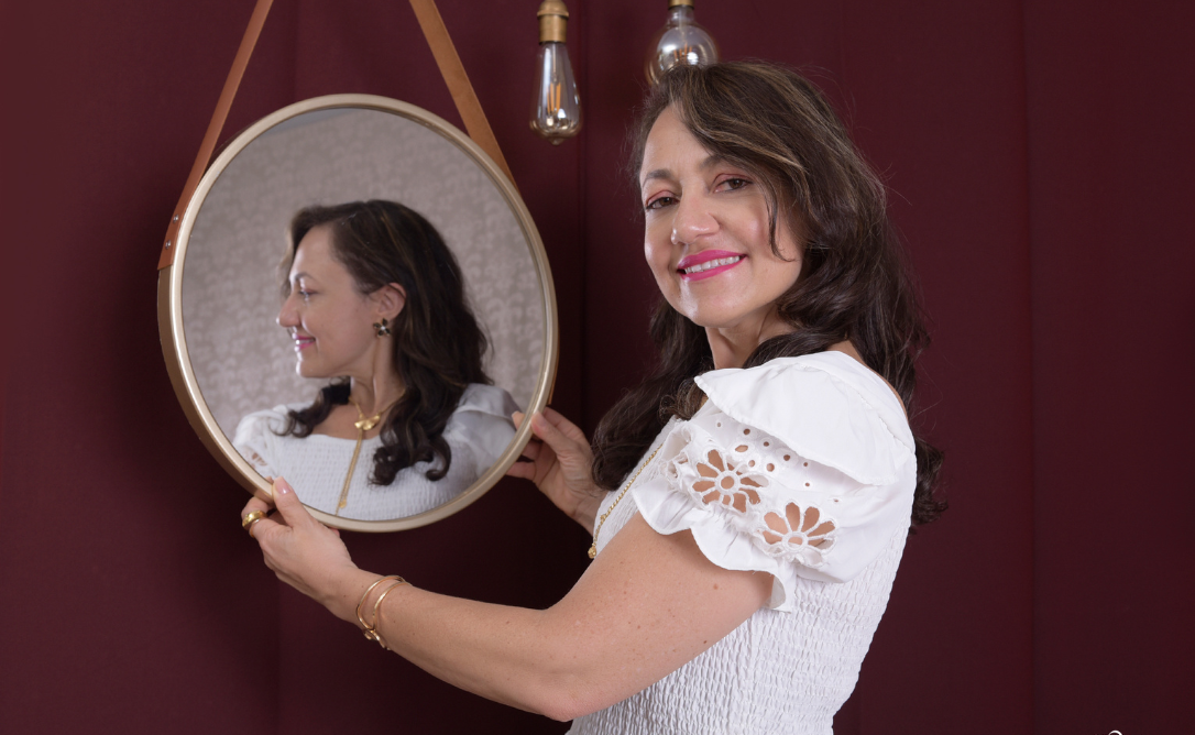 Jacqueline Amorim, anuncia nova temporada do programa de emagrecimento “Faça as Pazes com o Espelho”. Faça sua inscrição!