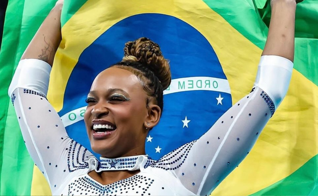 Rebeca Andrade conquista sua 6ª medalha olímpica e se torna a maior campeã do Brasil