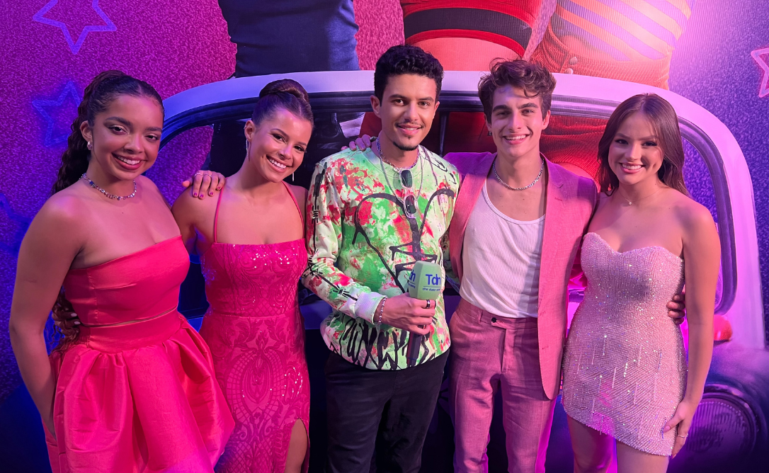 “Tudo Por um Pop Star 2” tem pré-estreia com sessão repleta de fãs e famosos no Shopping Eldorado