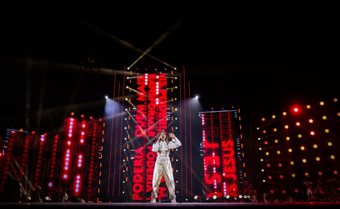 Maria Marçal, novo fenômeno gospel grava DVD em Salvador