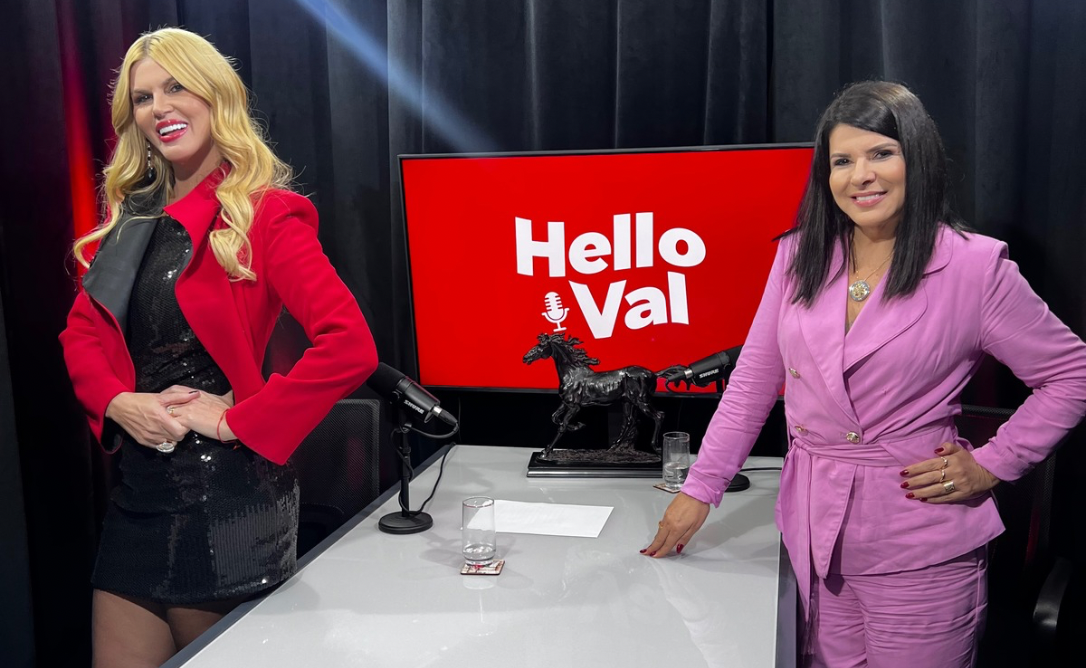 “Hello Val”: Val Marchiori recebe Mara Maravilha e conversam sobre carreira e planos futuros