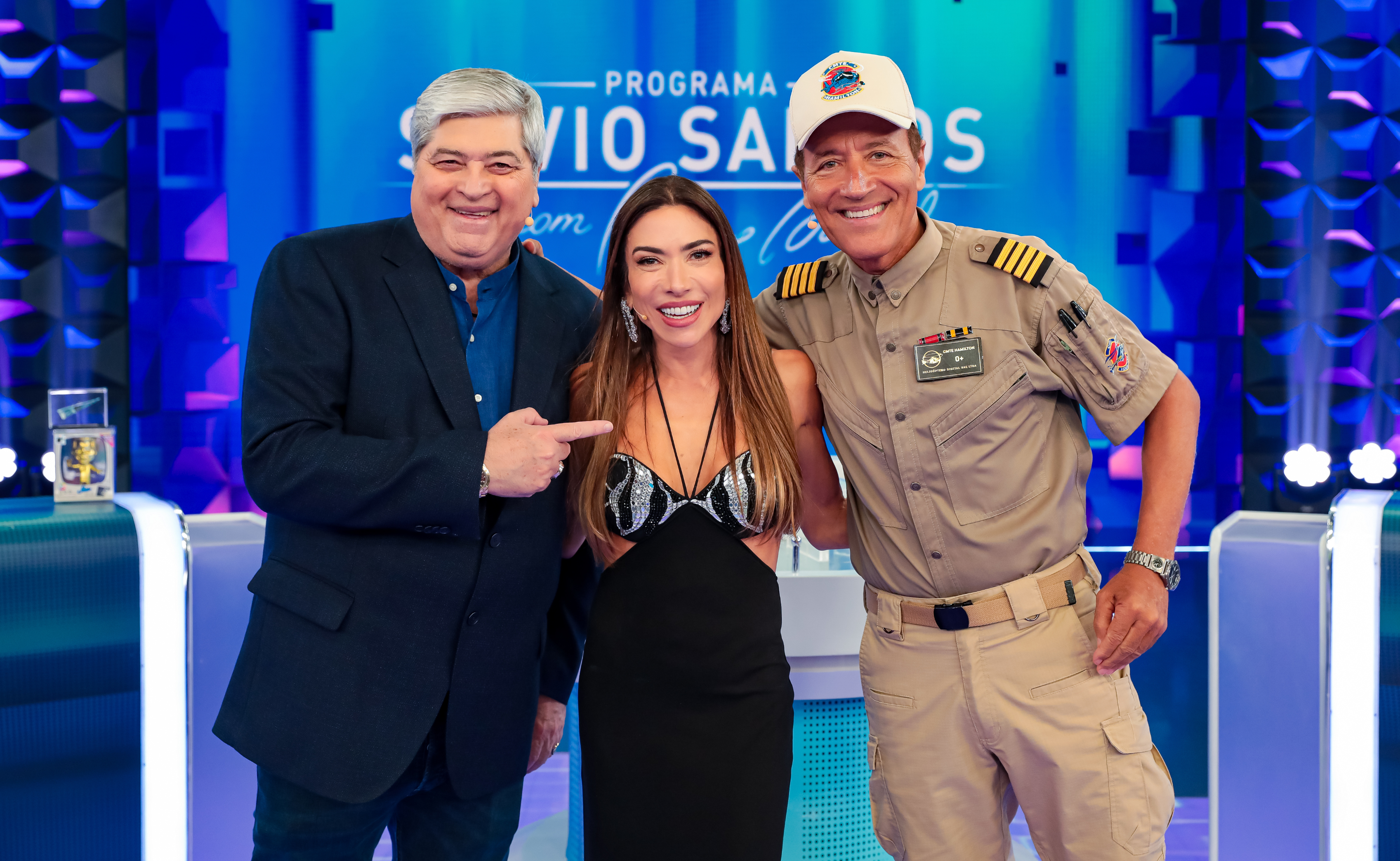 Datena e Comandante Hamilton em uma disputa inédita e eletrizante e no ‘Programa Silvio Santos com Patricia Abravanel’ deste domingo (2)