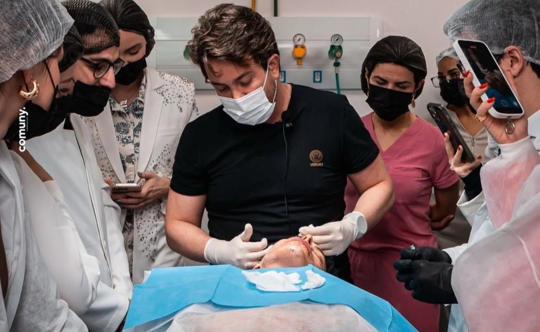 Últimas vagas! Pós-graduação em “Derma Cosmetic” com o Dr. Ivan Rollemberg: Formação completa com ênfase na prática