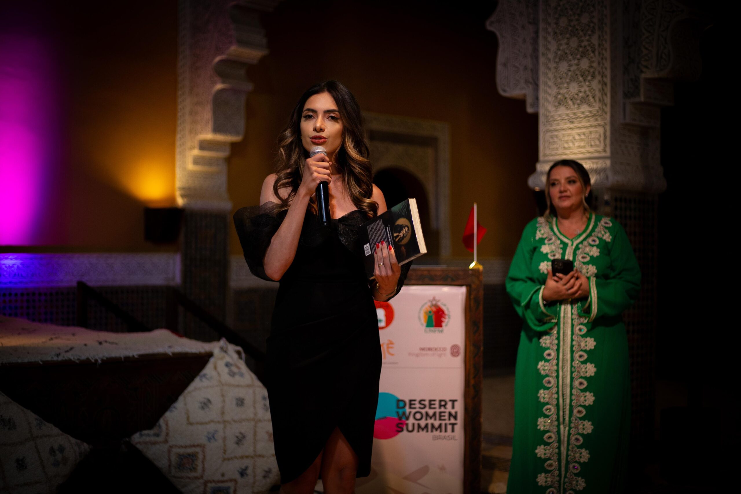 6b71c689-ee72-4f17-9a40-84515508a831-scaled “50 Tons de Luxo” ganha prévia no coração do Saara durante o ‘Desert Women Summit’