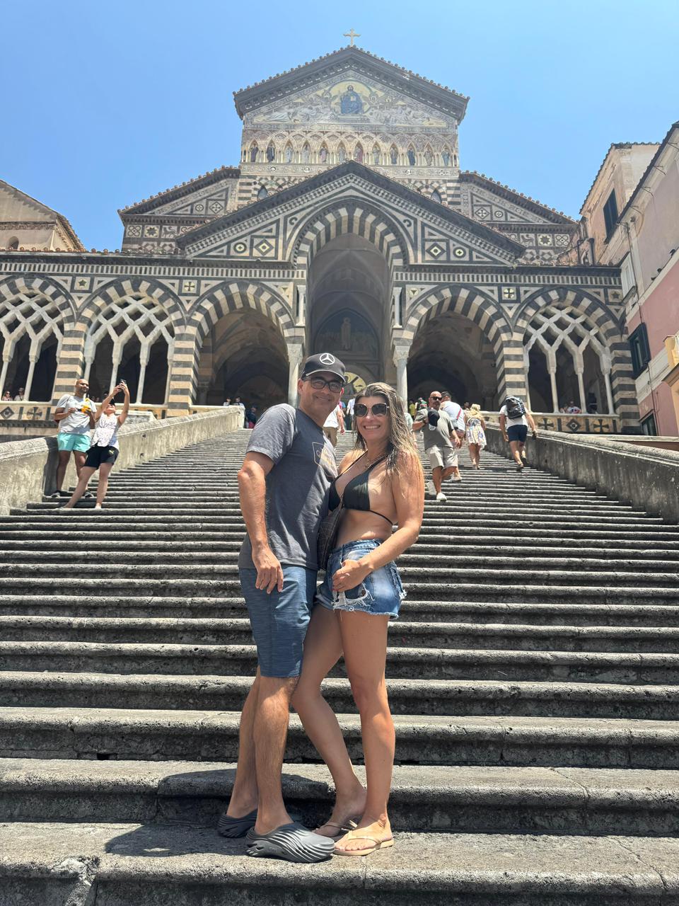 19c13561-aa7c-445f-8a37-210dc6aefa93 Psicóloga Renata Camargo encerra viagem inesquecível pela Itália ao lado do marido
