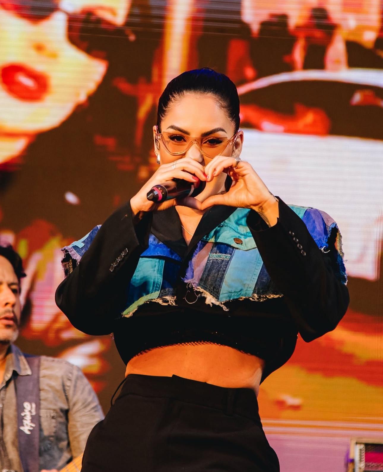 1fd64837-1b99-4b53-840e-46f0281b4f75 “Cantei com a alma e o coração naquele palco” diz Brunna Bernardy sobre recorde no "São João de SP"