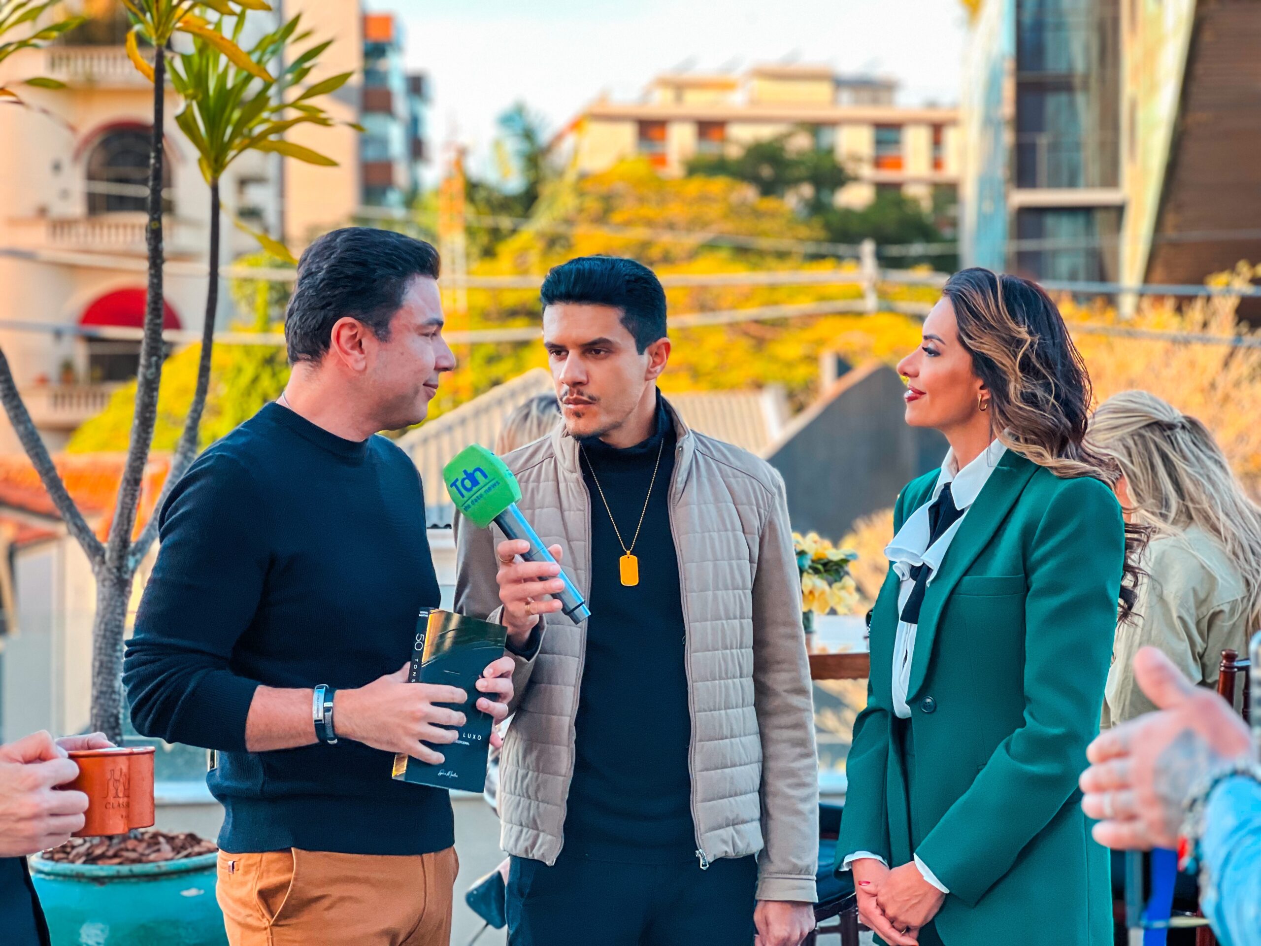 IMG_4344-scaled “Quem tem conteúdo, tem luxo de verdade”, afirma Robson Jassa em encontro com Sophia Martins