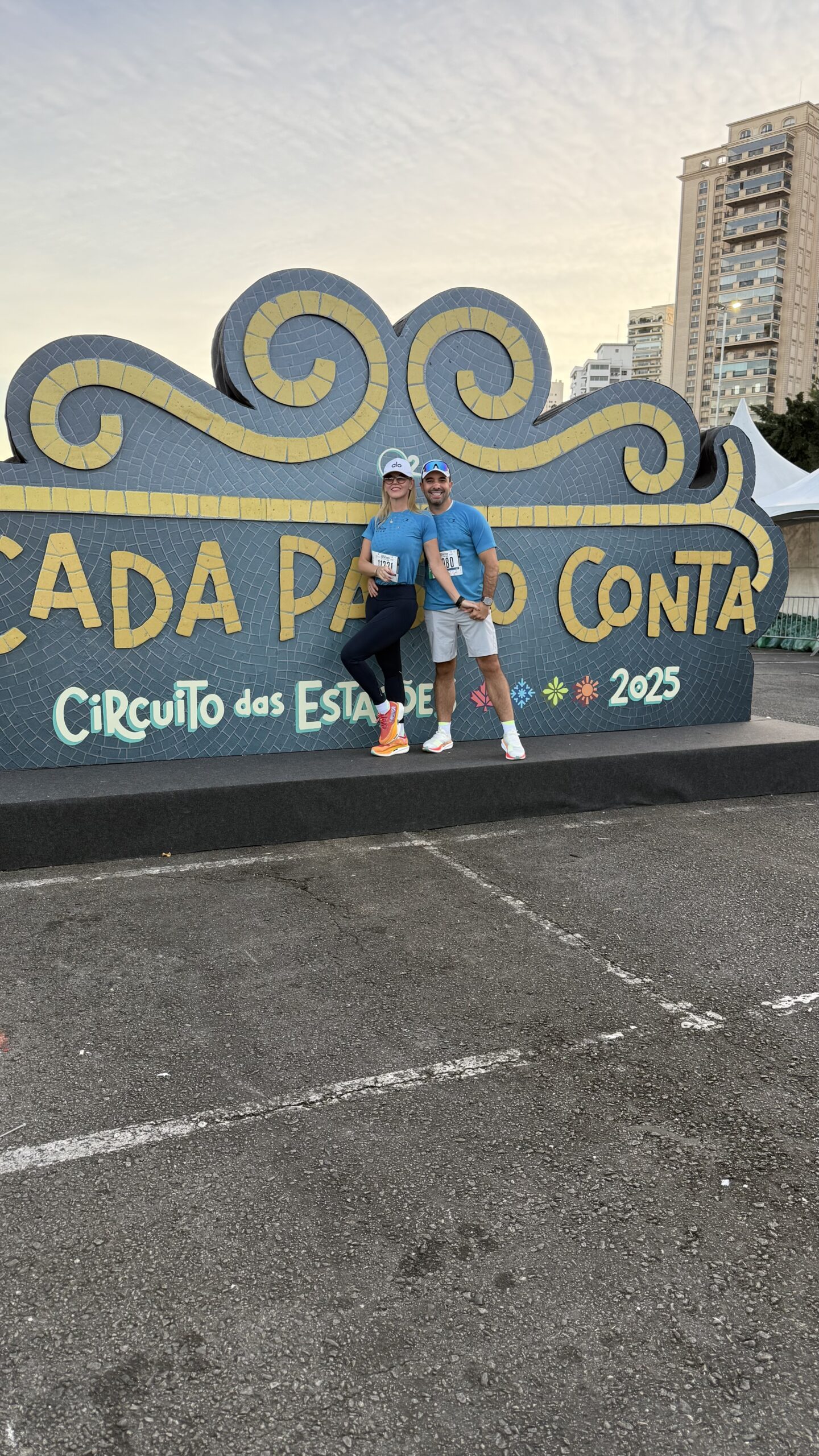 IMG_4527-scaled “Correr juntos fortalece o amor e a saúde”, afirma Val Marchiori após prova com o marido Dr. Amilton Augusto