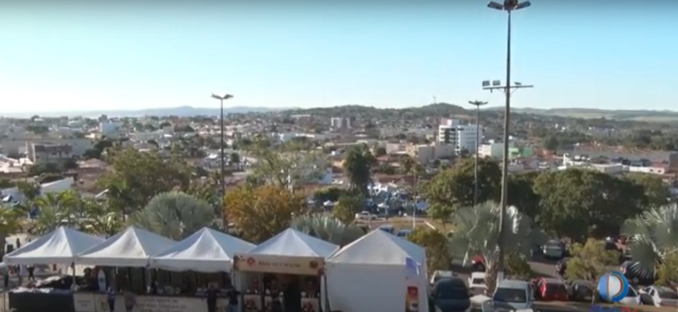 002fd2f0-f024-42a1-a883-327f08e24293 Romaria do Divino Pai Eterno 2025: Prefeitura de Trindade (GO) estima incremento na renda per capita de 24%