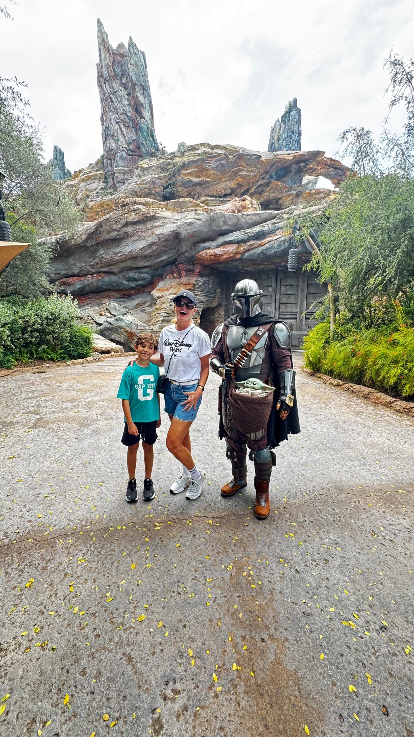 34e7d39a-eed0-4eff-ba40-ac60ab4dca3a-scaled “Amo viver momentos mágicos com quem eu amo”, diz Val Marchiori sobre férias em família na Disney