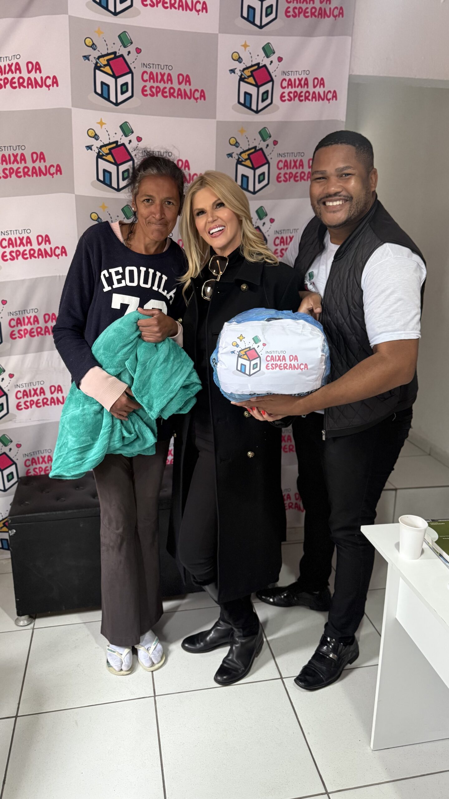 IMG_4795-scaled “É de perto que a gente entende de verdade as necessidades e alegrias da comunidade”, diz Val Marchiori