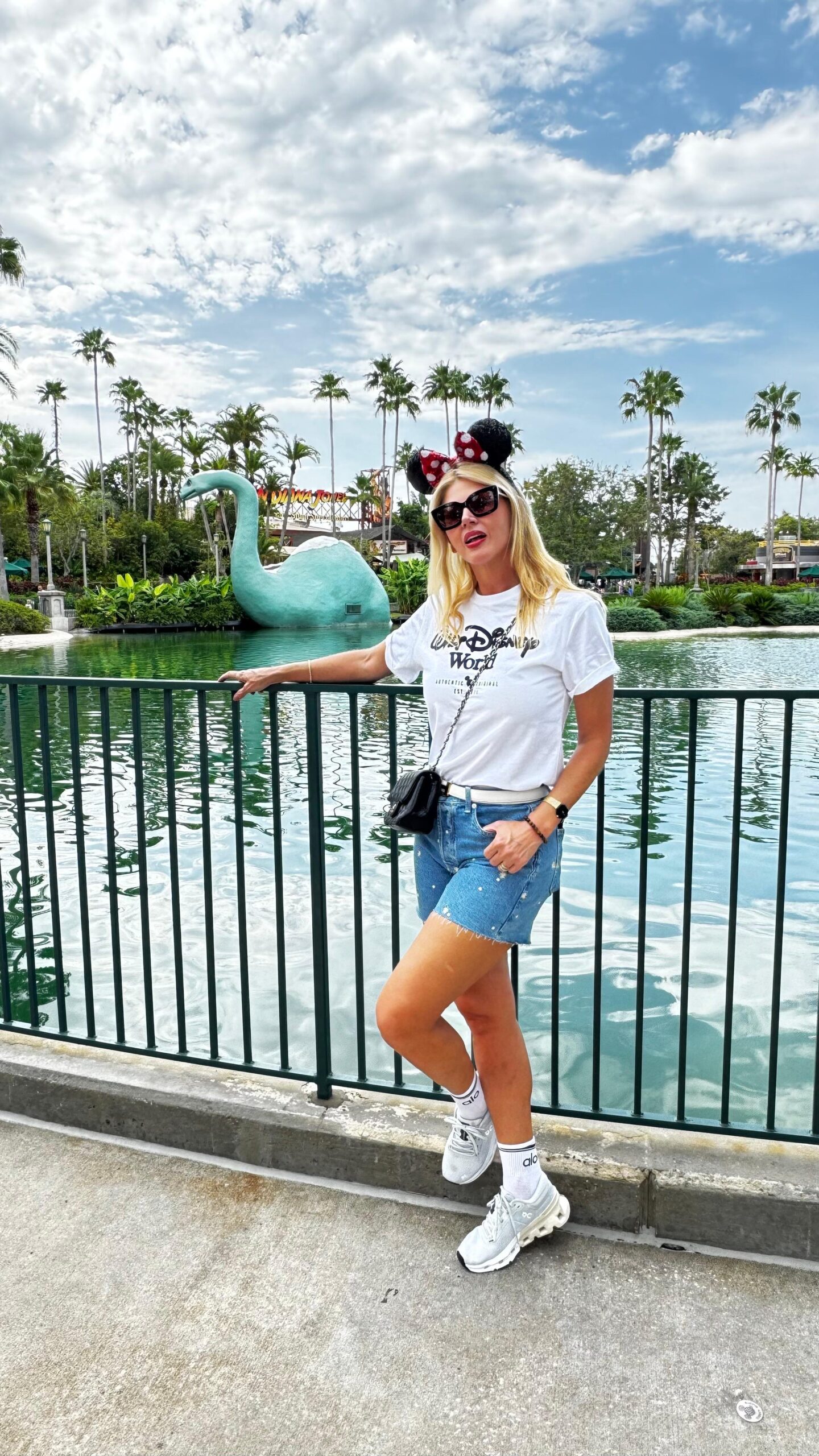 bd9d9ed8-ebbf-4213-9ef7-506a8efe2245-scaled “Amo viver momentos mágicos com quem eu amo”, diz Val Marchiori sobre férias em família na Disney