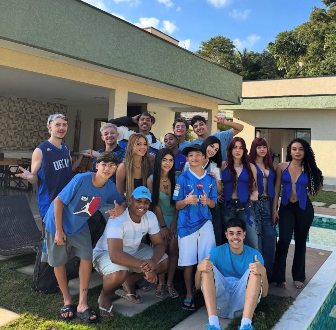 ec869730-b421-4e91-846f-04348d05c1a4 Mitolândia: De vídeos caseiros ao maior movimento digital juvenil do Brasil