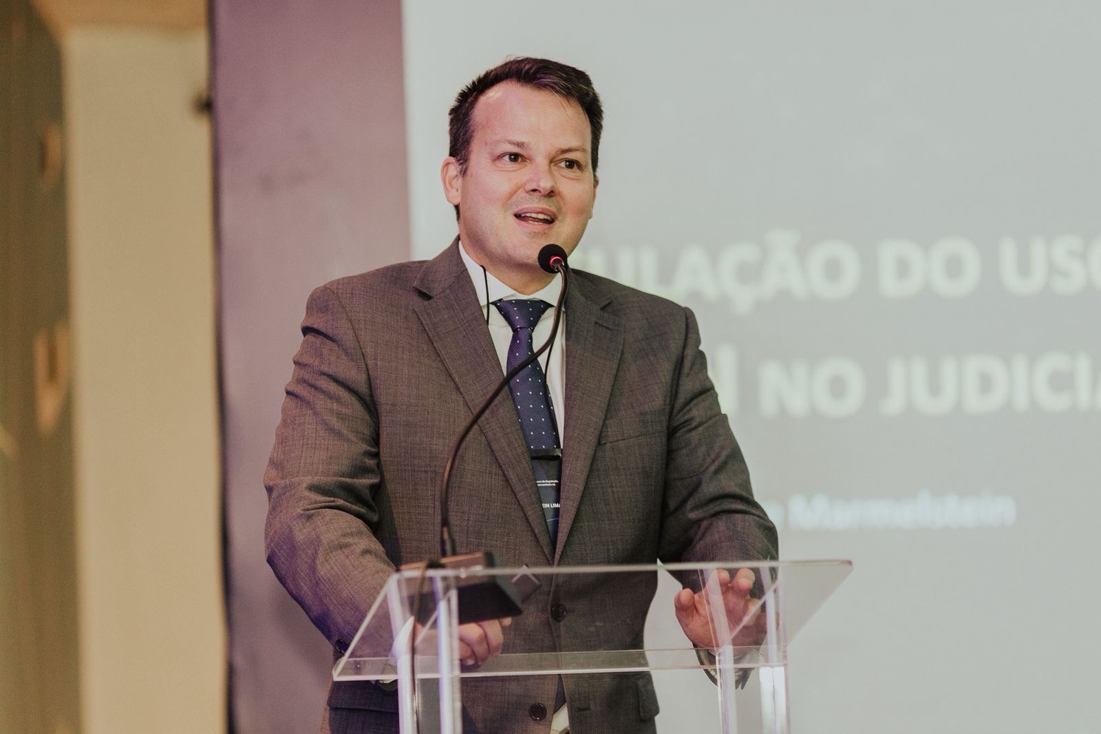 26dc2ac0-a75b-4703-808a-72e165b99aa0 Juiz federal George Marmelstein presta homenagem a Luís Fernando Veríssimo em crônica emocionante