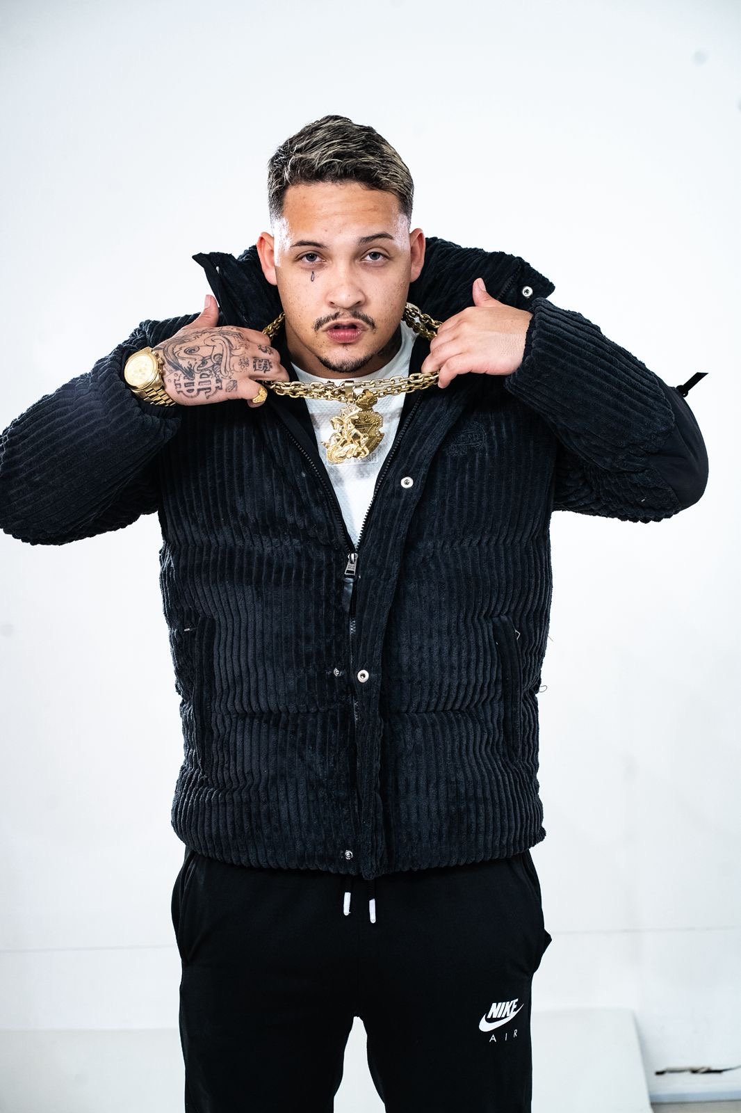 32ea94ca-32a9-45a7-9ea9-9962051ff476 MC Staff: Números que impressionam e agenda de destaque em São Paulo