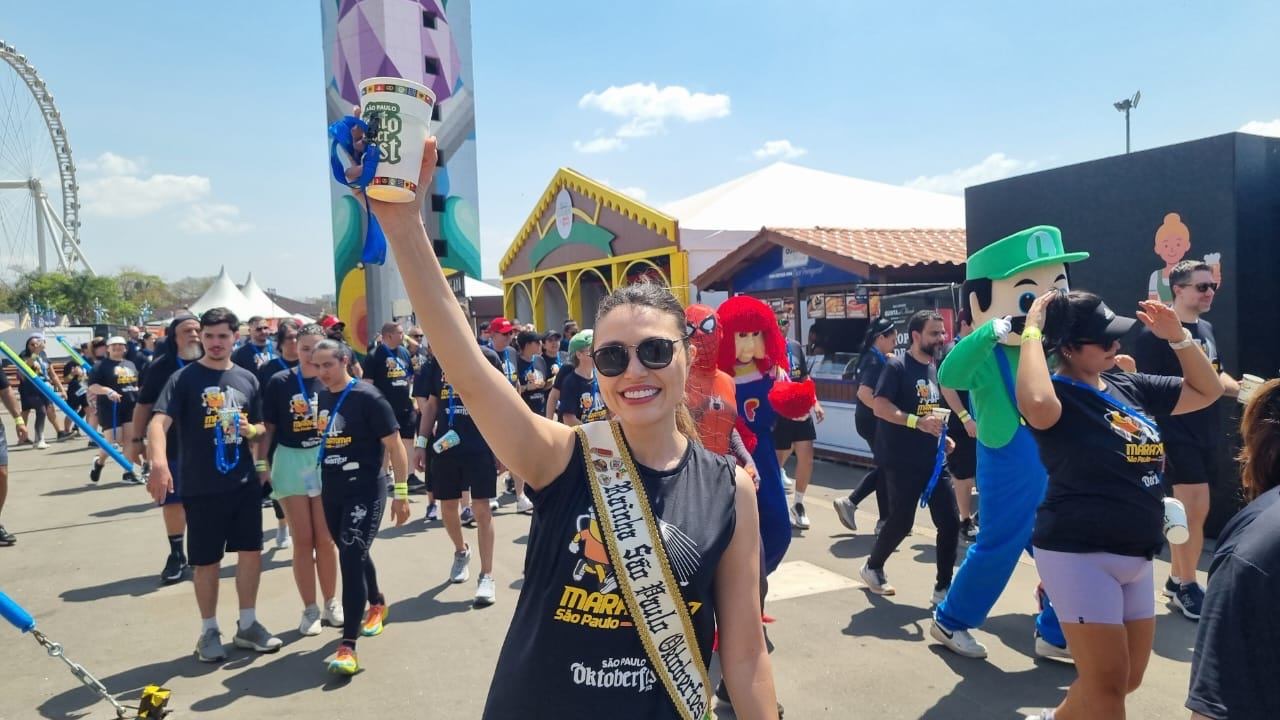 4e234644-99a5-4296-83f8-c6a1a54d31a9 São Paulo Oktoberfest abre oficialmente com estouro do barril, show da blitz e neste sábado tem noites de Oktober