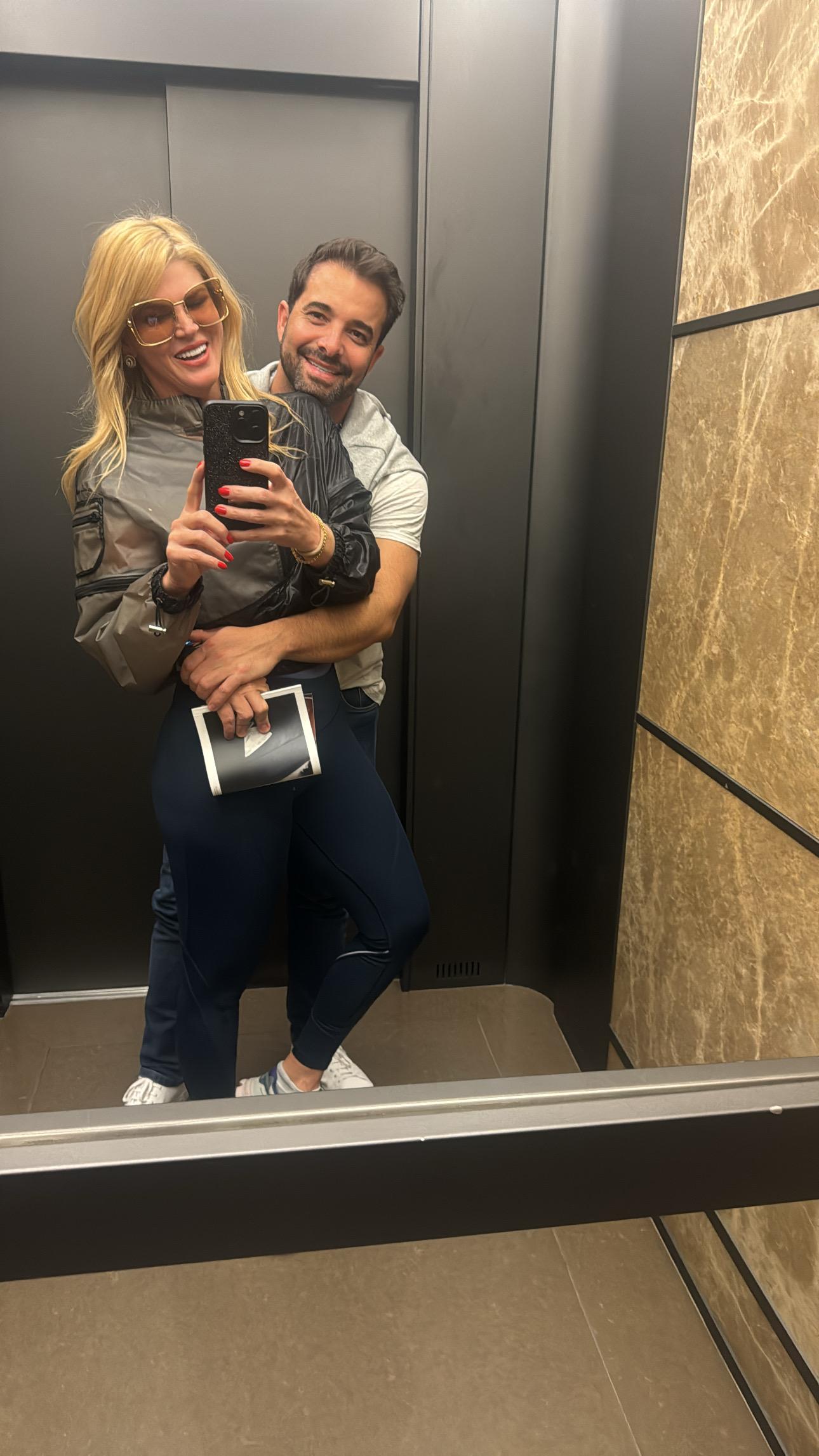 6c2b0ac0-6e61-4418-b75e-3a536d6959fb "Amilton tem sido meu anjo da guarda", diz Val Marchiori em homenagem ao marido no aniversário dele