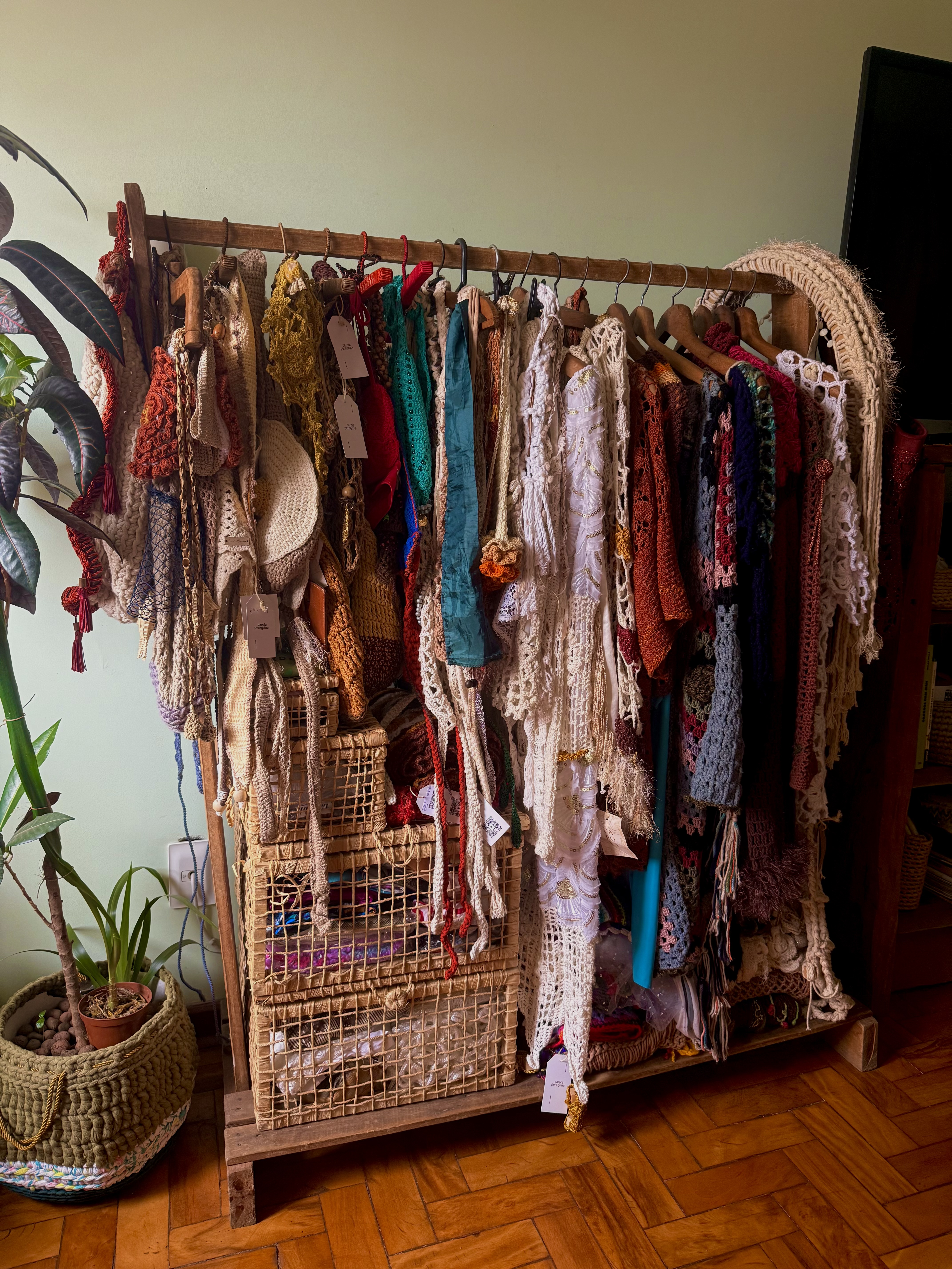 IMG_6565 Carola Peregrina assina look exclusivo em crochê para Pablo Furlan no desfile Aquarela do Brasil de Silvio Pompeu