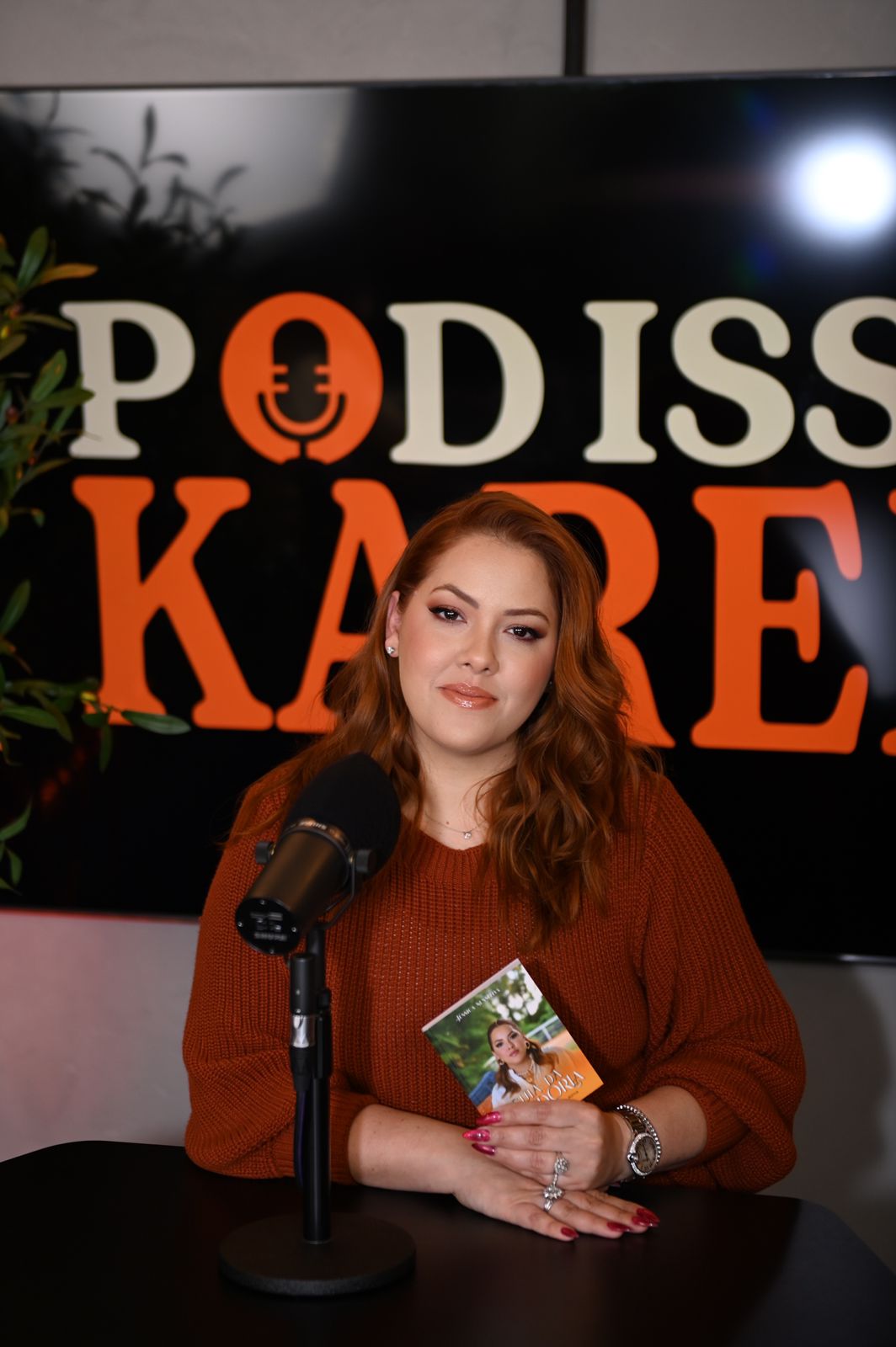 WhatsApp-Image-2025-09-22-at-22.56.29-1 “Pod Sentir, Karen? com Jéssica Sensitiva” já está no ar todas as segundas-feiras, às 19h