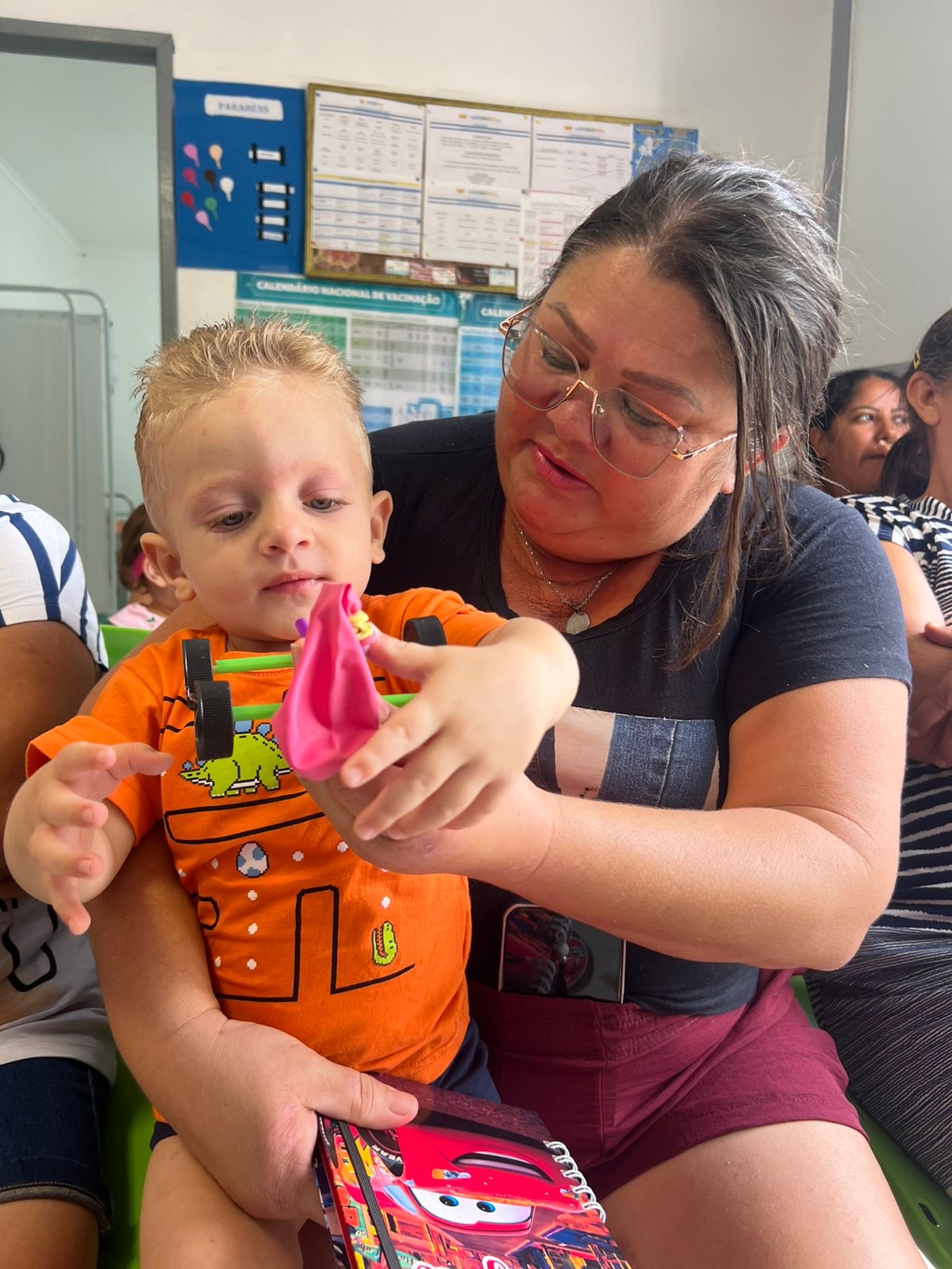 671410c2-965b-434d-ae37-2121f754f143 “A mente de uma criança é um jardim: o que plantamos hoje florescerá por toda a vida”, afirma Dr. Pedro Nogueira