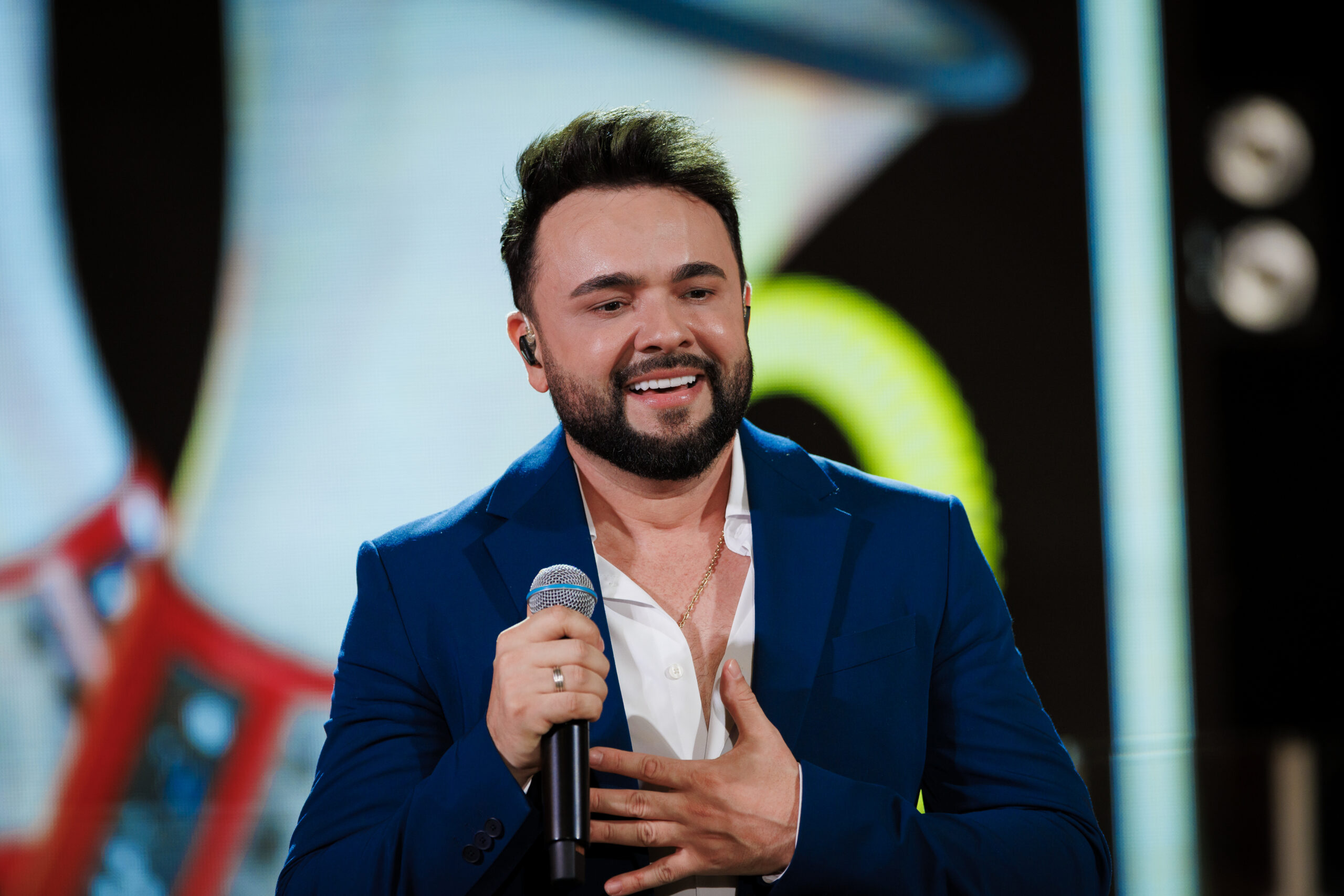 Ale-Viera-1-scaled Ale Viera anuncia o lançamento de três faixas do seu primeiro DVD “Um Sonho”, gravado em Goiânia.