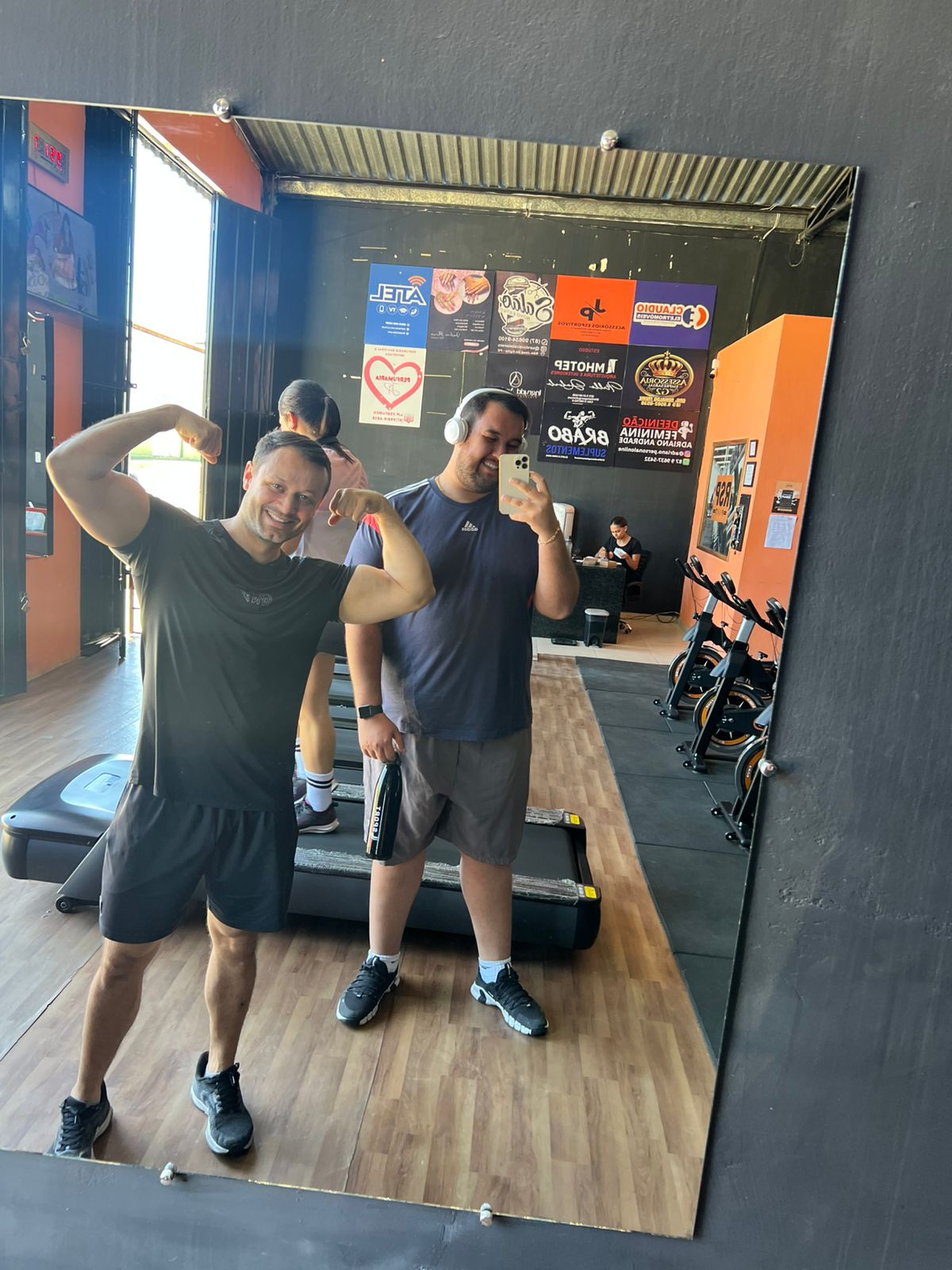 WhatsApp-Image-2025-10-08-at-08.31.31 Dr. Pedro Nogueira realiza harmonização facial com a Dra. Nelly Sampaio e celebra nova fase de equilíbrio entre corpo, mente e imagem