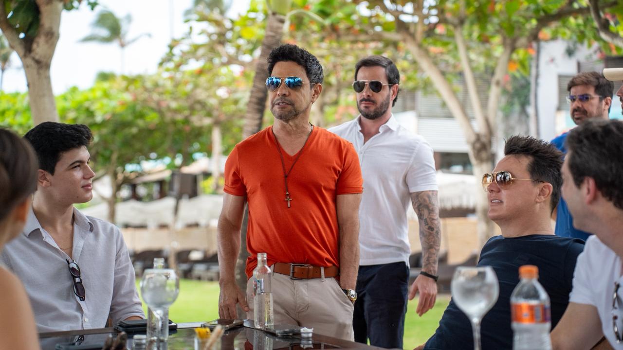 WhatsApp-Image-2025-10-21-at-20.20.09-1 Zezé Di Camargo e Gran Vellas apresentam jantar exclusivo em São Paulo 