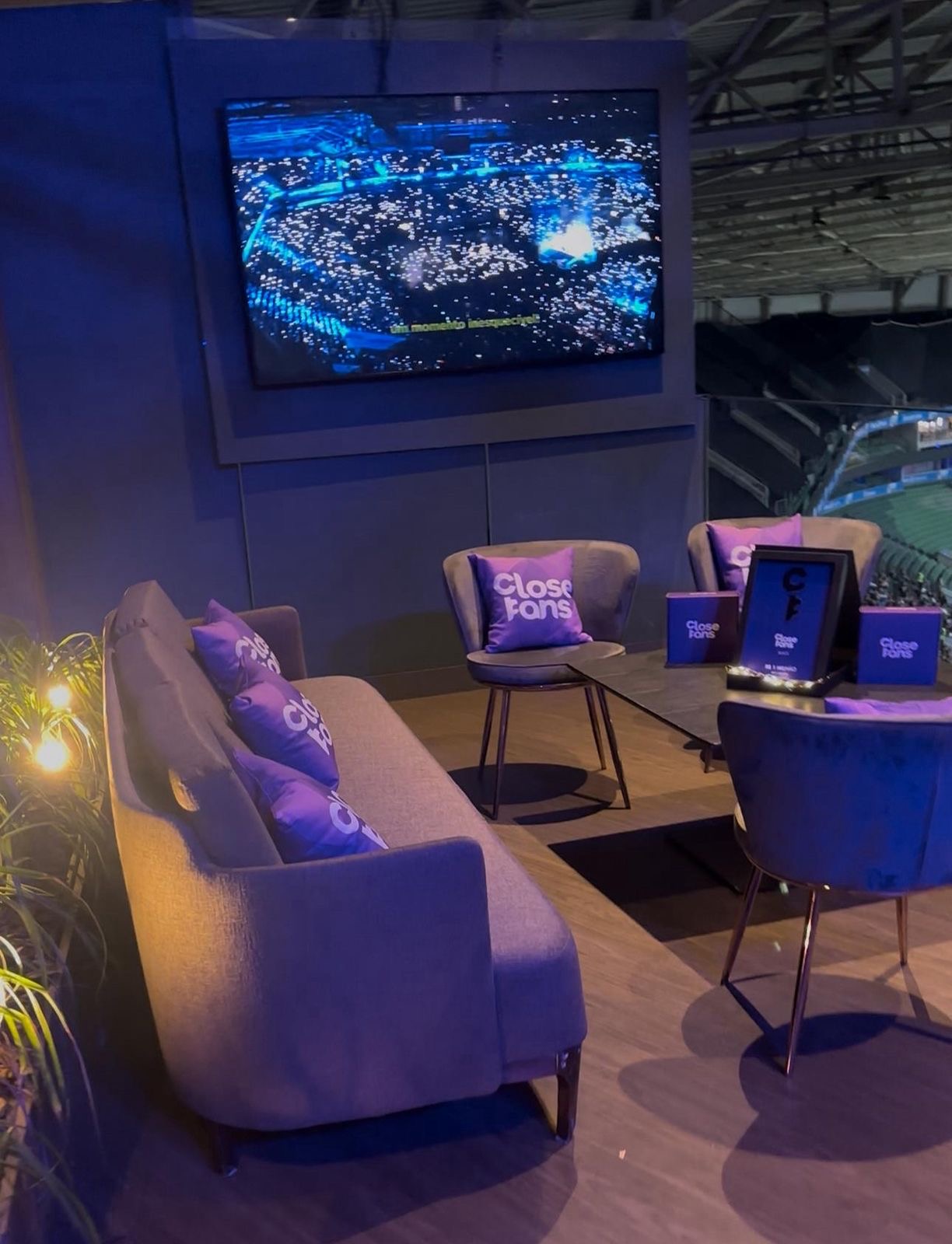 d022e53e-e4b1-4f83-a7a4-3f10dd11321f Close Fans marca presença no show de Kendrick Lamar com lounge exclusivo e DJ set de Martina