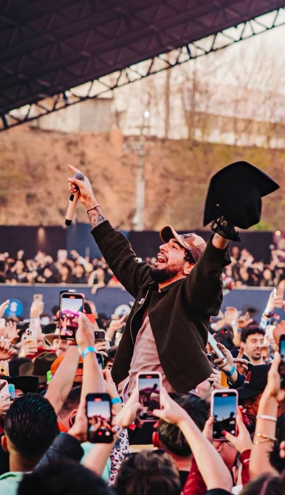 d8e51eff-10fc-4642-9015-6955558025cd Elir Andrade marca presença em grandes eventos: De Jaguariúna ao Caldas Country