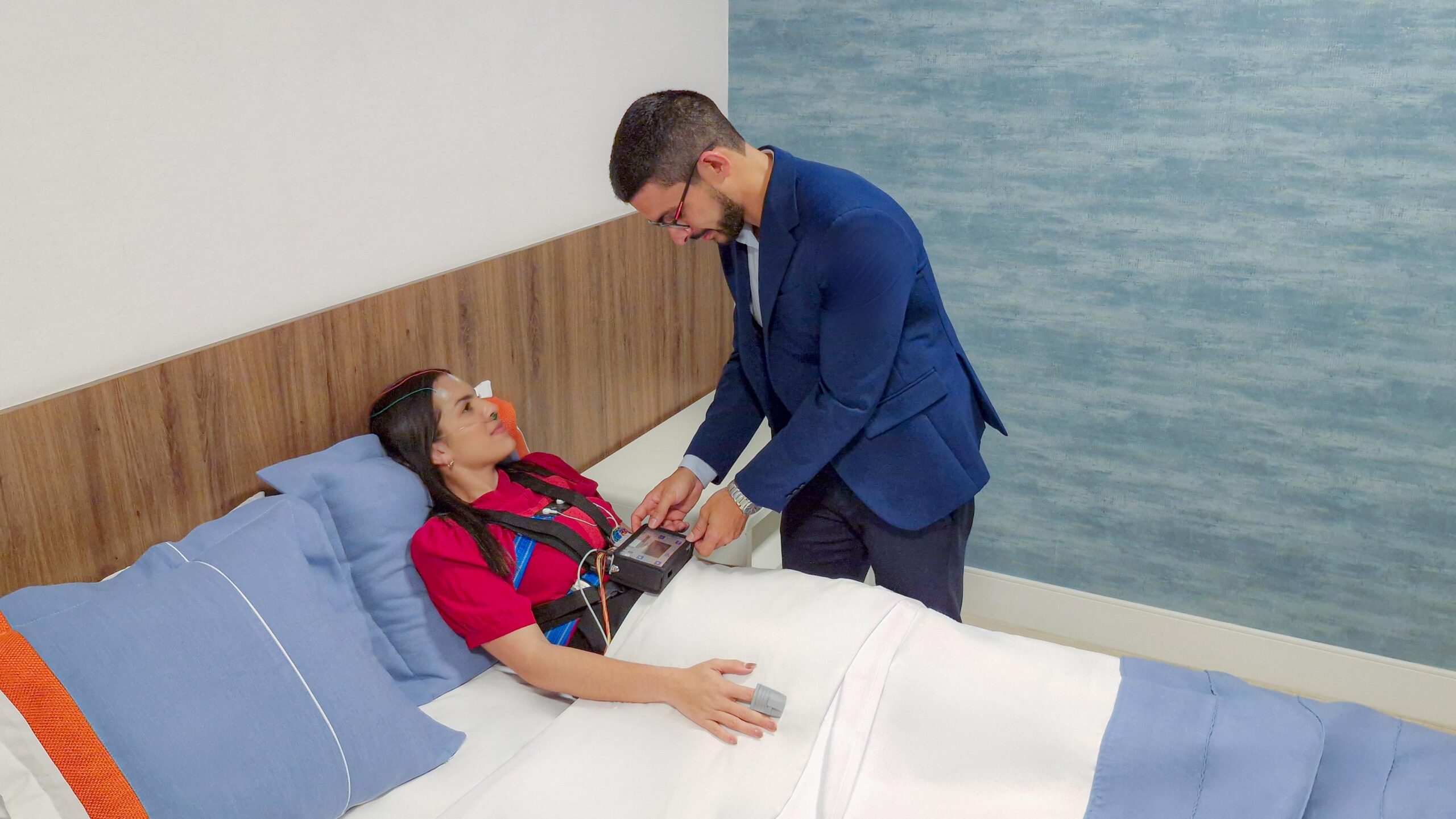 3d44e76d-8ca3-4943-bc42-874484b781ff-1-scaled Clínica lança serviço pioneiro no Brasil para tratar transtornos com Medicina do Sono