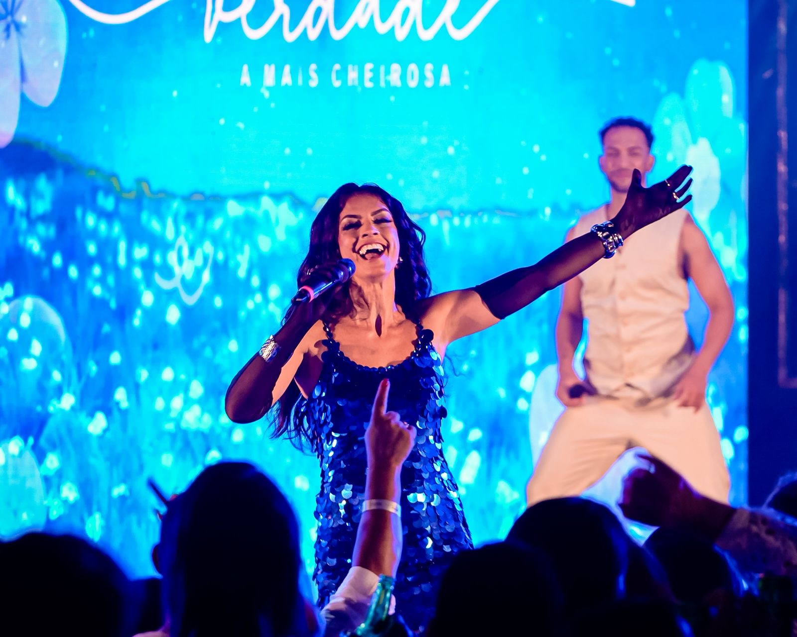 5d756769-c7df-4d9b-8500-80e28c2d7b52 Cris Lima conquista o Brasil com “Minha Verdade” e presença na série da Netflix “Donos do Jogo”