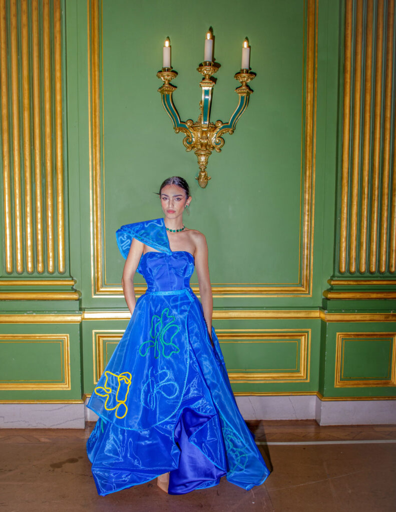 atitudemag_178_maisanataliagouveia_03-791x1024 Maísa e Natália Gouveia - A moda brasileira brilha em Washington