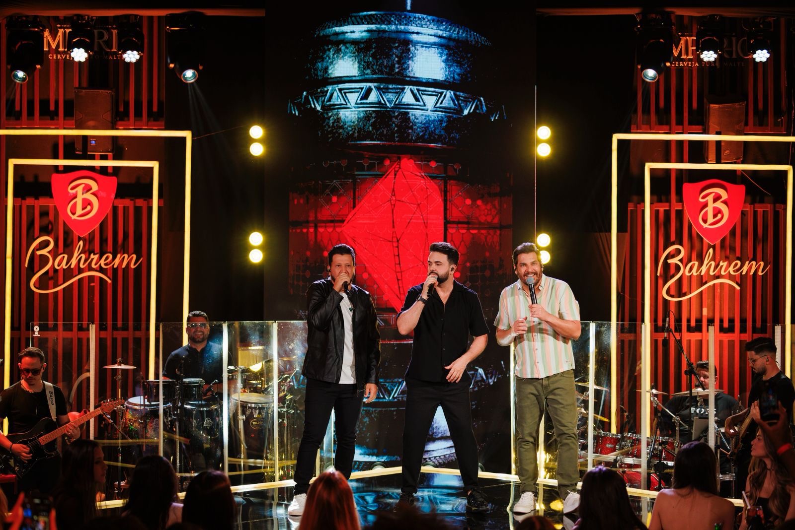 e02b1981-3d6f-4925-93bc-db2b8a239e40 Ale Viera comemora números expressivos com single “Foguinho” ao lado de Cléber & Cauan