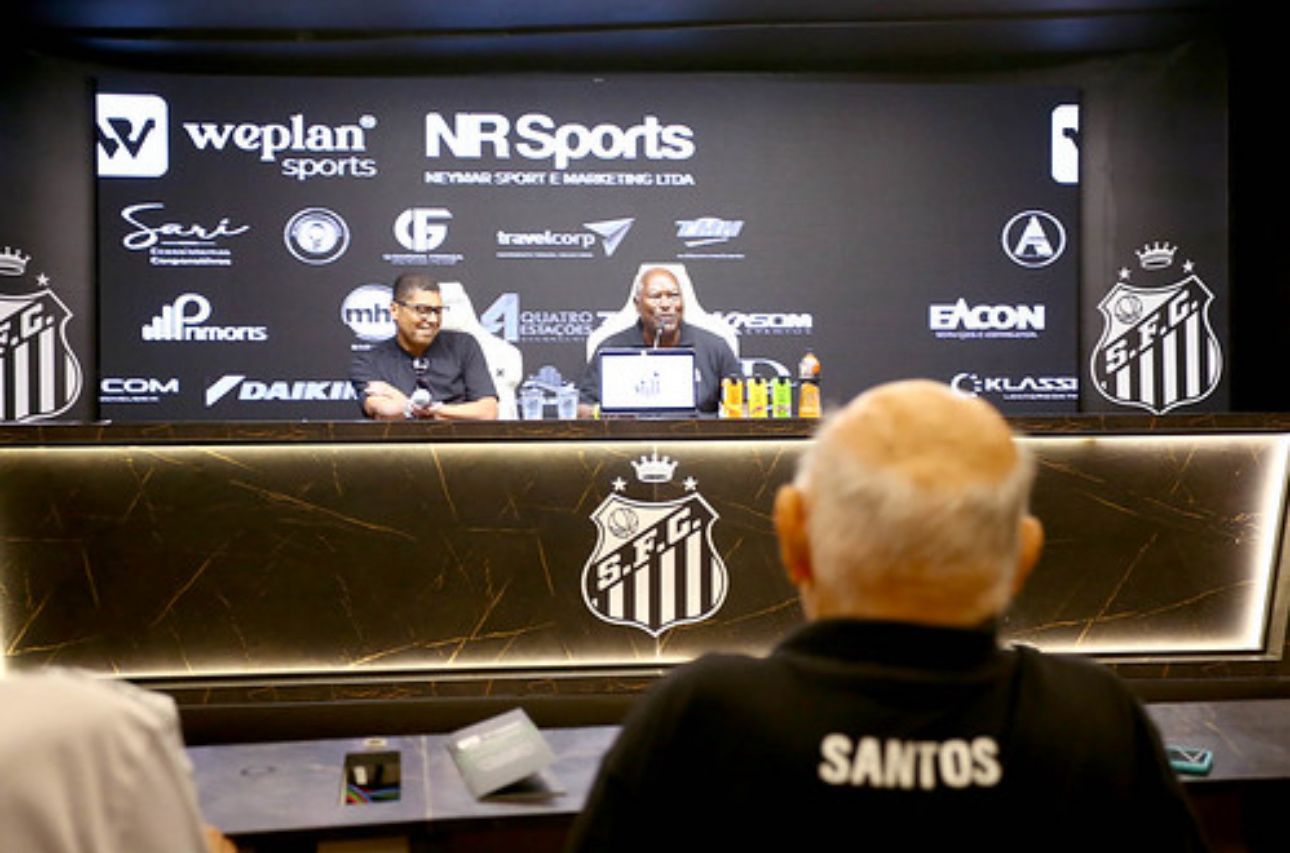 3d33a293-9361-4aa9-a074-9416c6605c58 Santos Futebol Clube reinaugura Sala de Imprensa e marca novo capítulo na história do Clube com o Selo Weplan