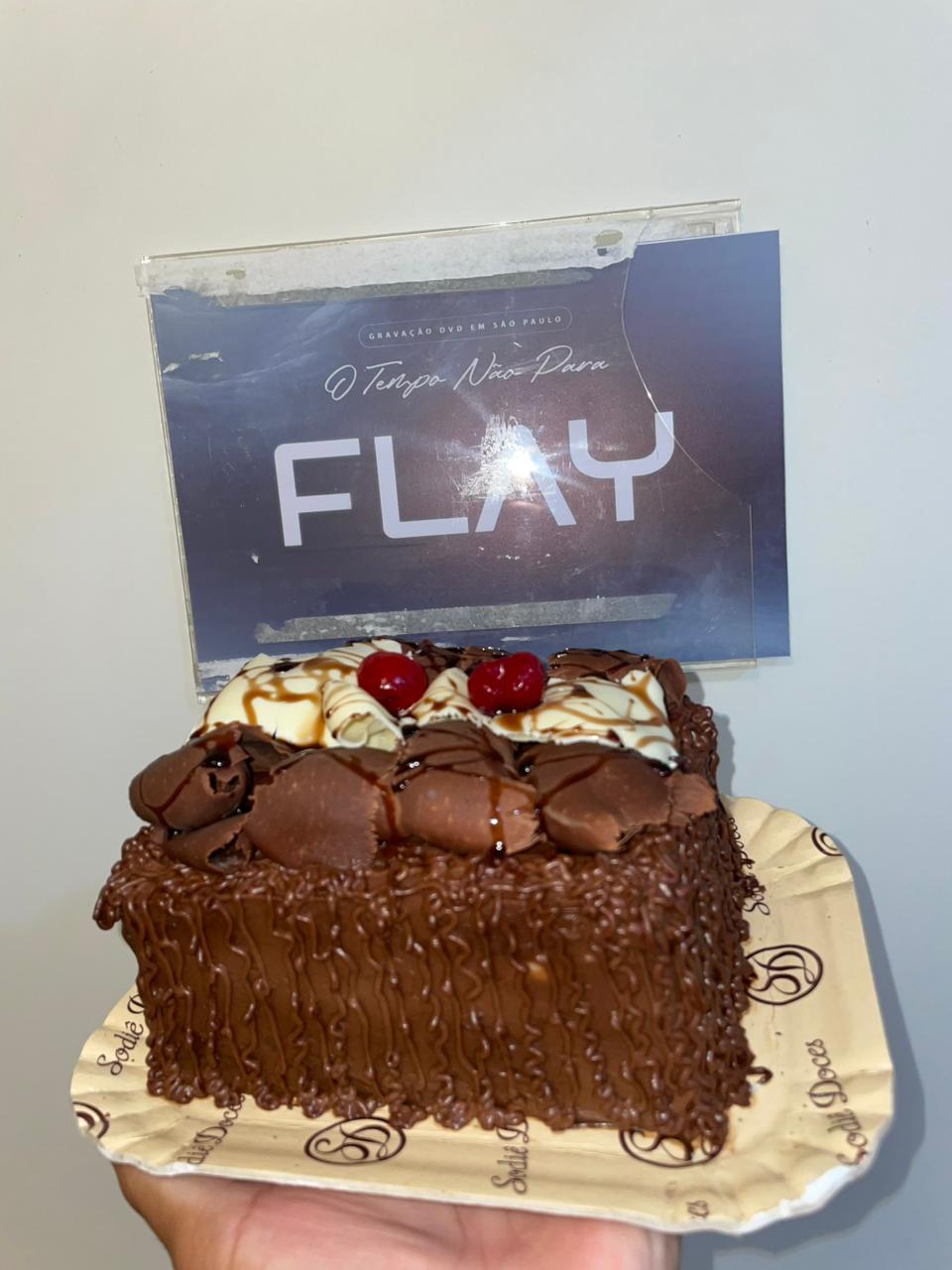 WhatsApp-Image-2026-01-18-at-16.20.26-1 Sodiê Doces leva seus bolos para o camarim do "Seu Desejo" no Ibirapuera