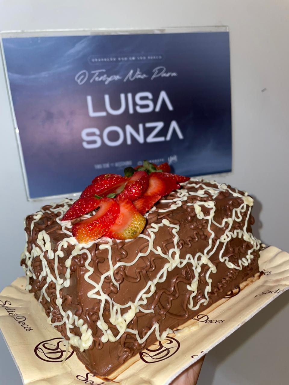 WhatsApp-Image-2026-01-18-at-16.20.26 Sodiê Doces leva seus bolos para o camarim do "Seu Desejo" no Ibirapuera