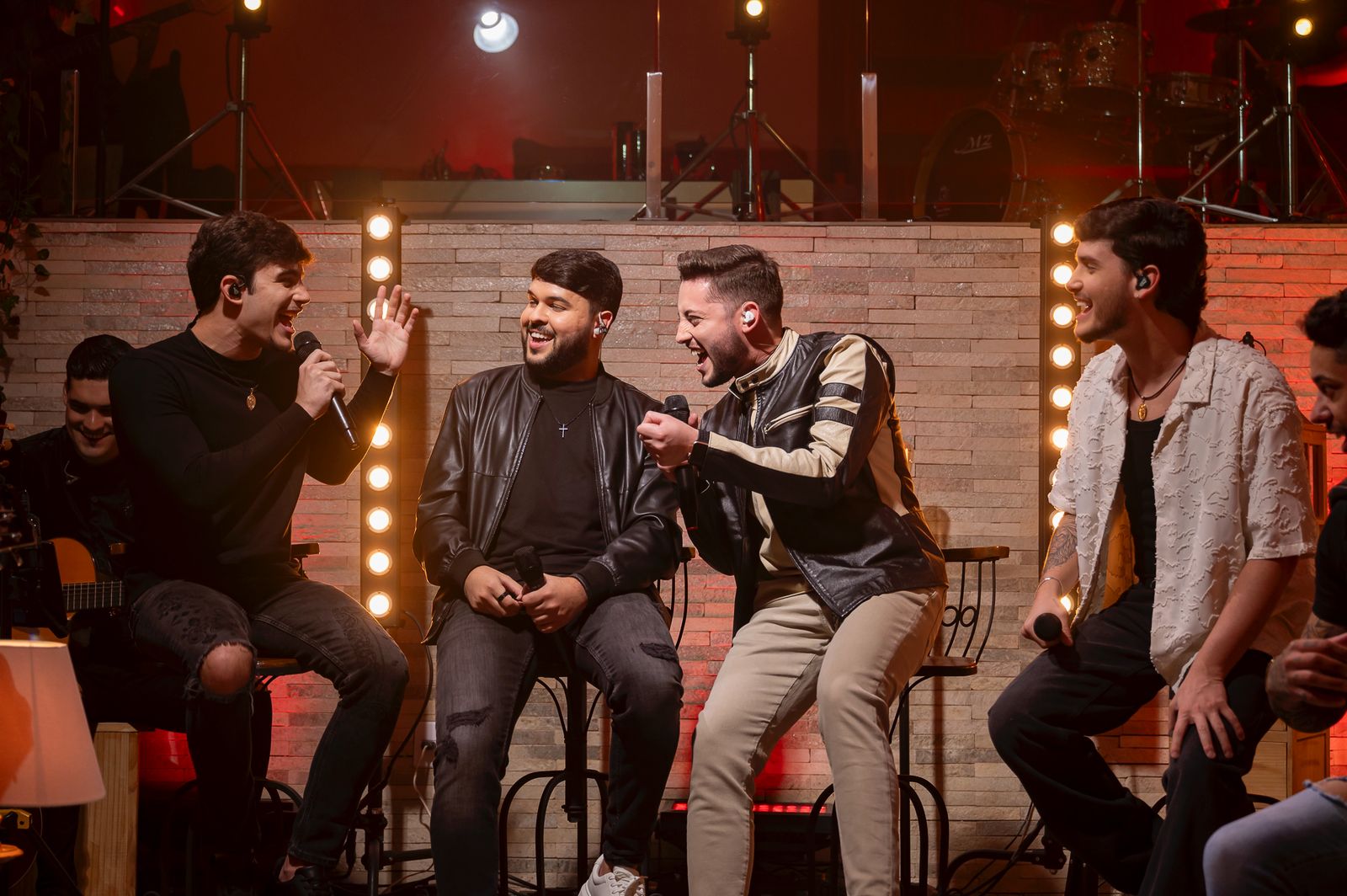 WhatsApp-Image-2026-01-20-at-15.37.05-2 Gustavo & Vittorino conquistam o Brasil e se consolidam como novos fenômenos do sertanejo