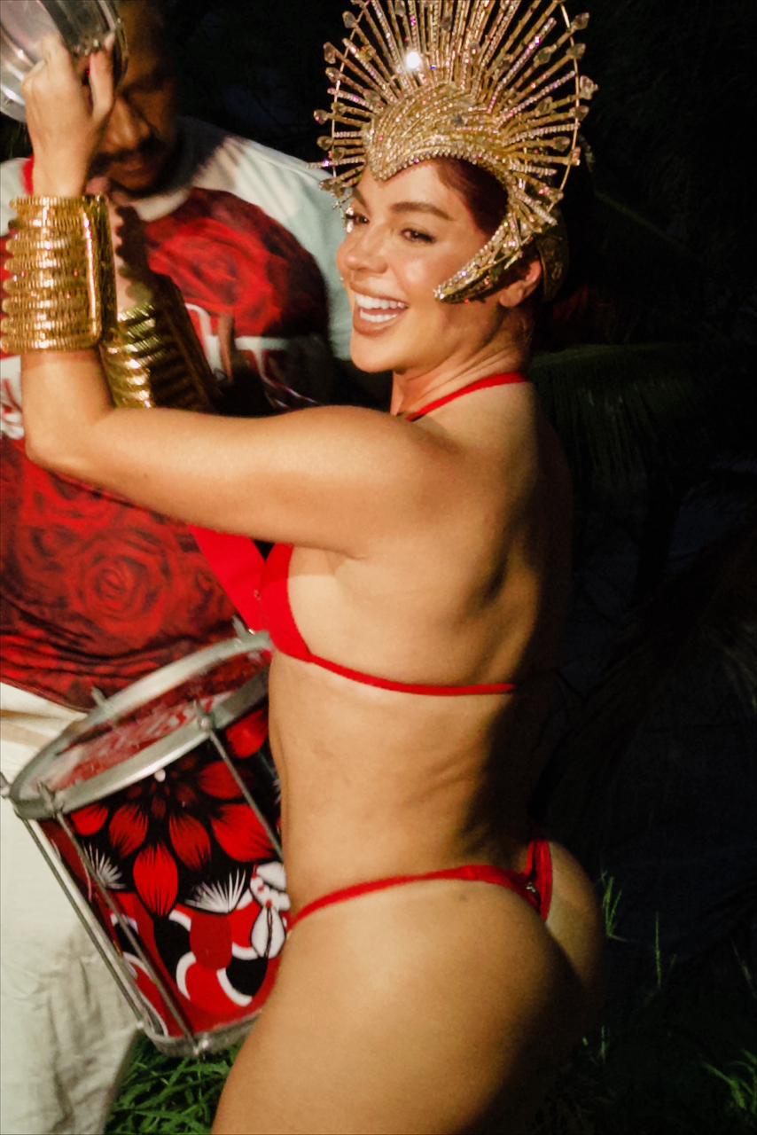 WhatsApp-Image-2026-01-23-at-17.29.11-1 Sem venda, sem anúncio e sem reprise: Gkay transforma o Joá em território exclusivo de moda e carnaval