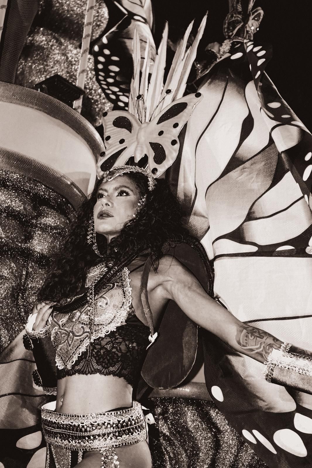 13ac6504-bd4d-46eb-acb3-8cad9357b77f Cristtina Mendonça brilha pelo segundo ano no abre alas do Botafogo Samba Clube