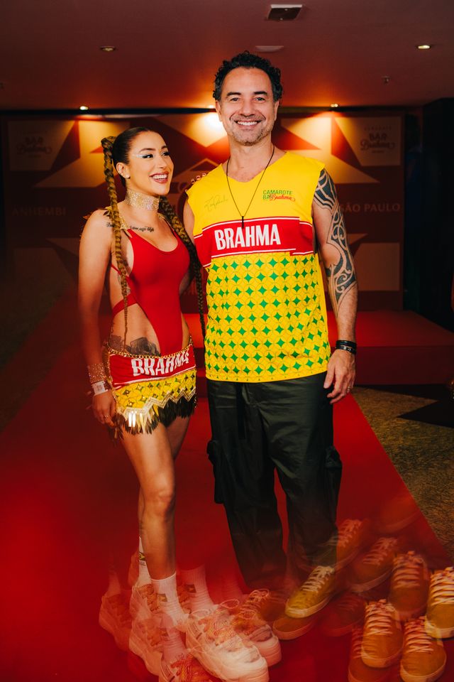 Marco-Luque-e-esposa-Creditos-PRIDIA Bell Marques e Durval Lelys fazem do Camarote Bar Brahma uma micareta histórica