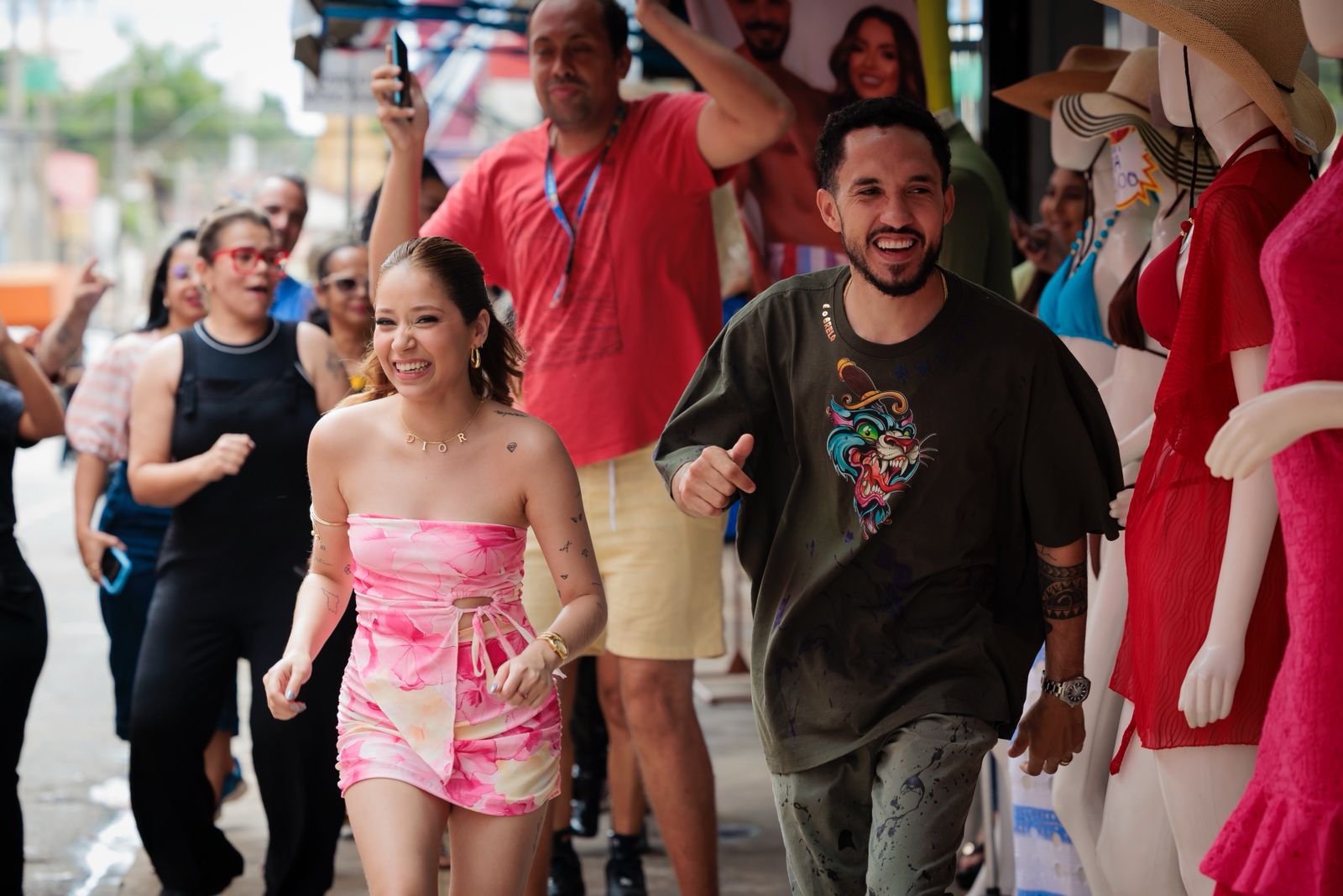 WhatsApp-Image-2026-02-05-at-18.58.46-1 Brincadeira Gostosa coloca Marília Tavares, Grelo e Theuzinho na Rua 44