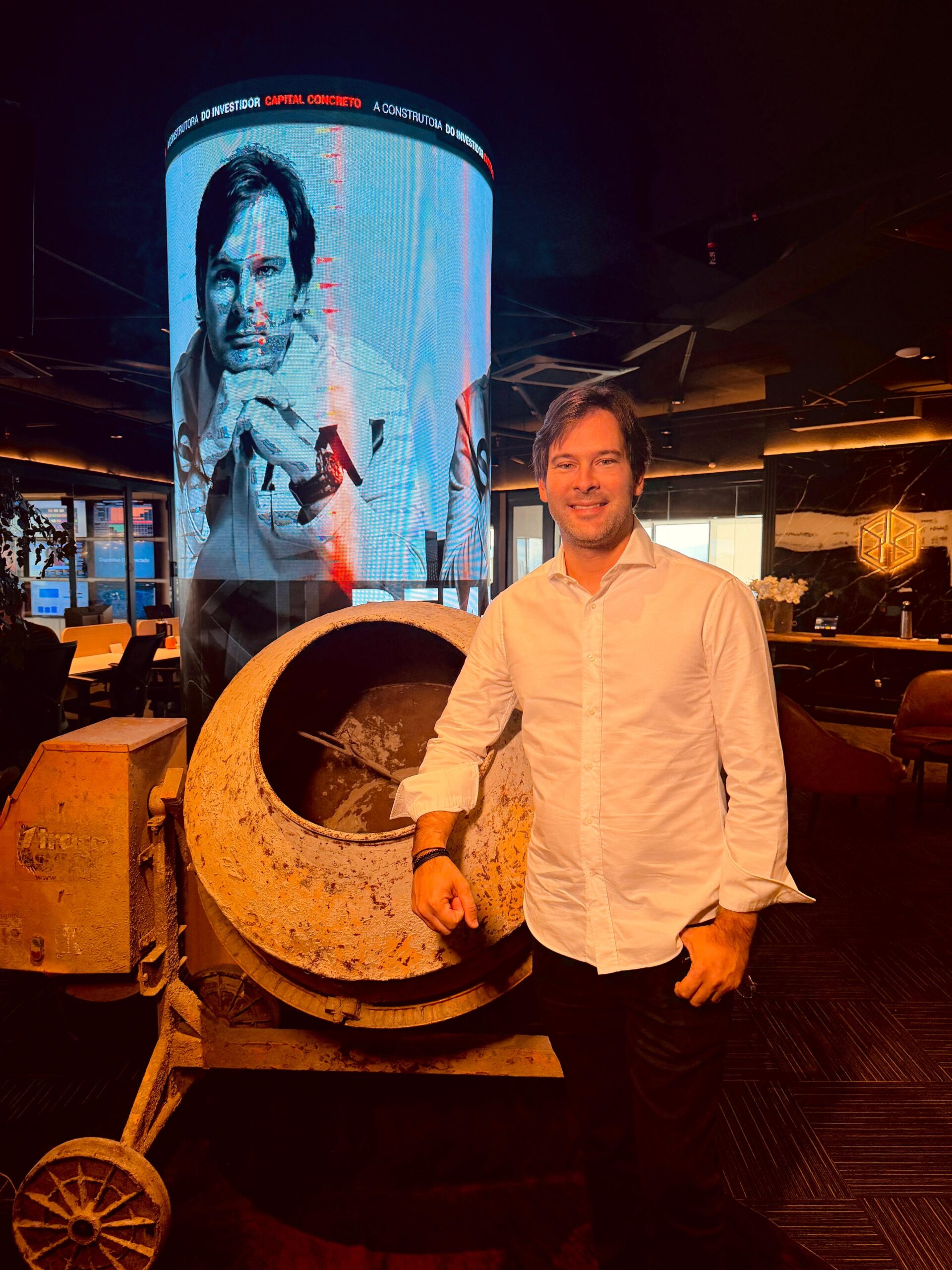 bc3cda6d-2cf5-466f-b28e-83f64b19b918-scaled Como André Penazzi transformou o Setai em referência de inovação imobiliária