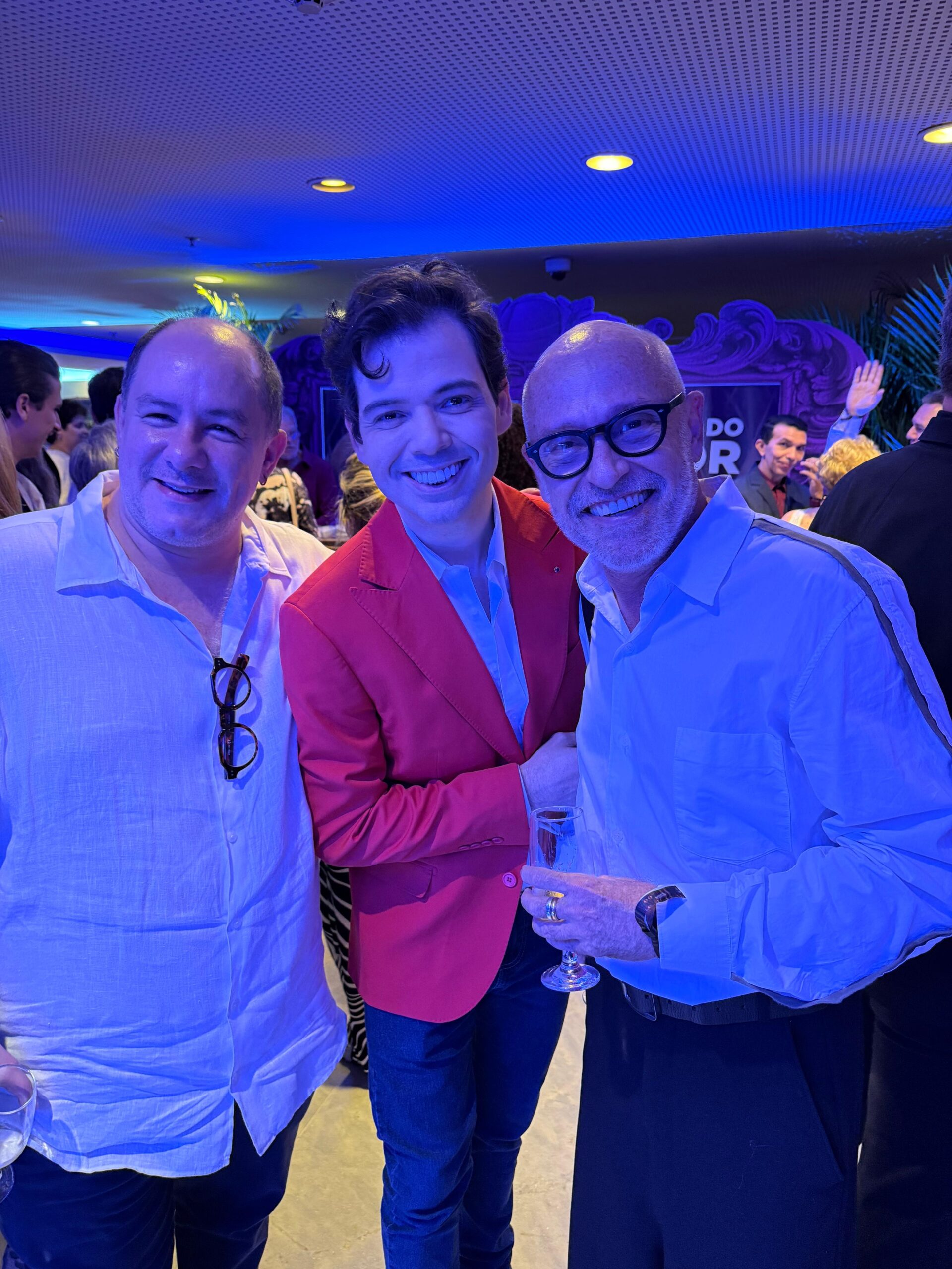 1eeff1c9-ff85-4c17-9b98-5535e75d495e-scaled Indicado ao prêmio Melhor Performance, Gustavo Mendes vive fase de destaque no humor