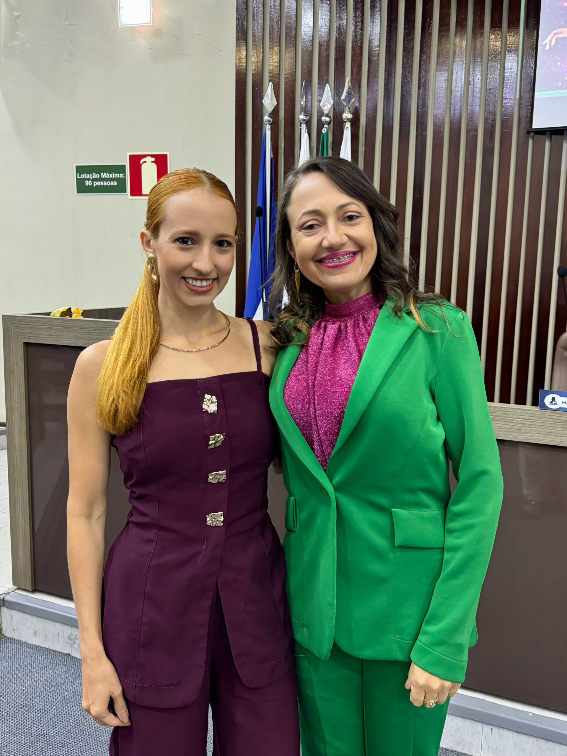 Foto-1-scaled “Fibromialgia tem cura?” questiona Neurocientita Jacqueline Amorim em palestra Câmara Municipal de Itaú de Minas