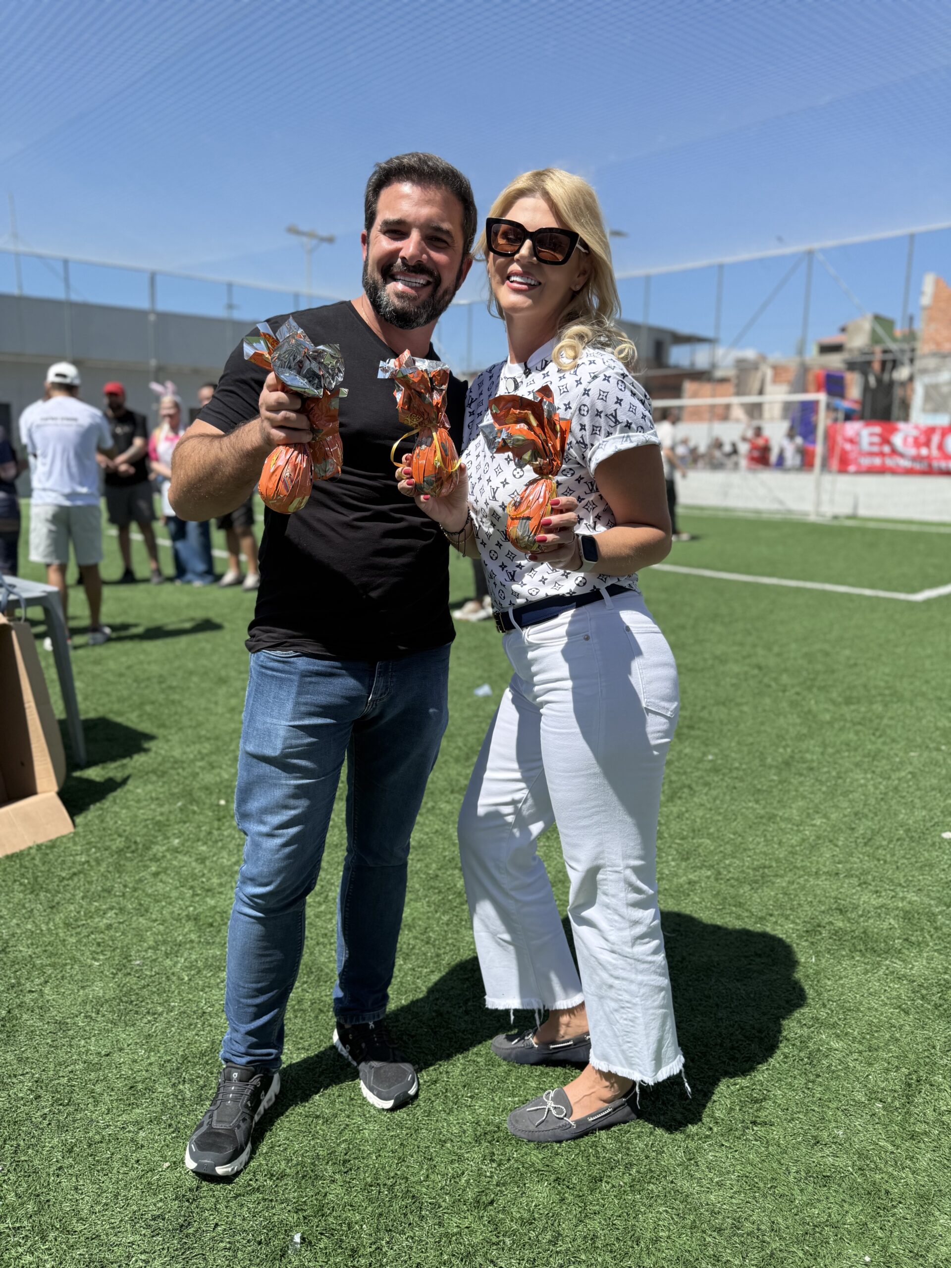 IMG_5202-scaled “A gente está aqui para manter o sonho das crianças vivo”, diz Val Marchiori em ação de Páscoa