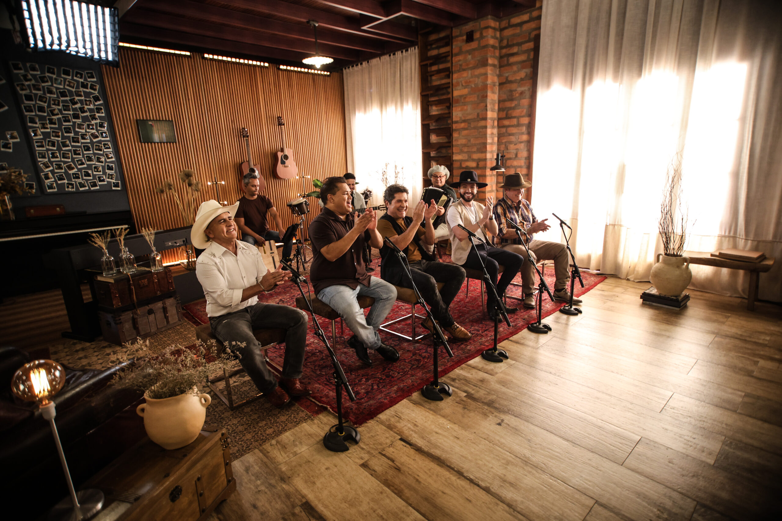 IMG_7422-scaled Tiãozinho & Alessandro revivem história ao lado de Daniel no "Viver Sertanejo"