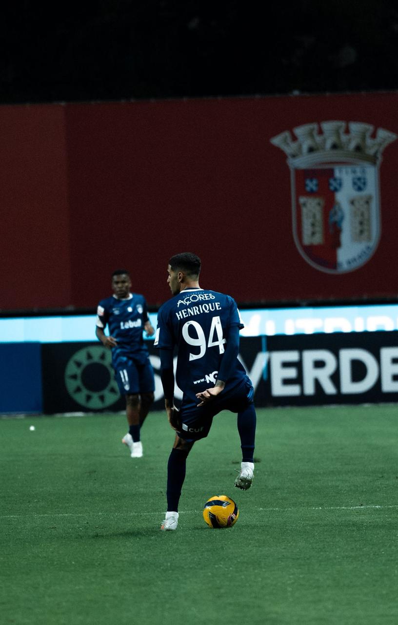 WhatsApp-Image-2026-03-23-at-01.01.48-1 Henrique Silva transforma origem na Zona Norte em destaque na elite do futebol português
