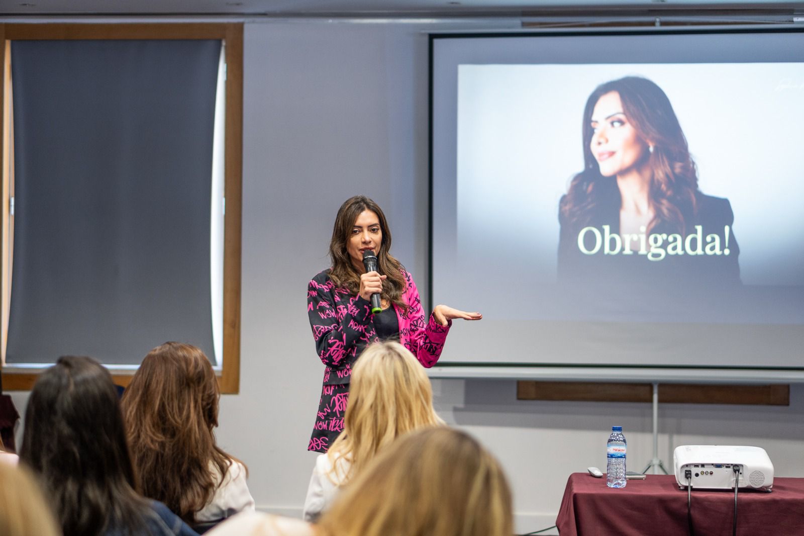 WhatsApp-Image-2026-03-26-at-11.10.24 Lisboa recebe seminário mulheres no mercado imobiliário e lança "Rica por Opção"